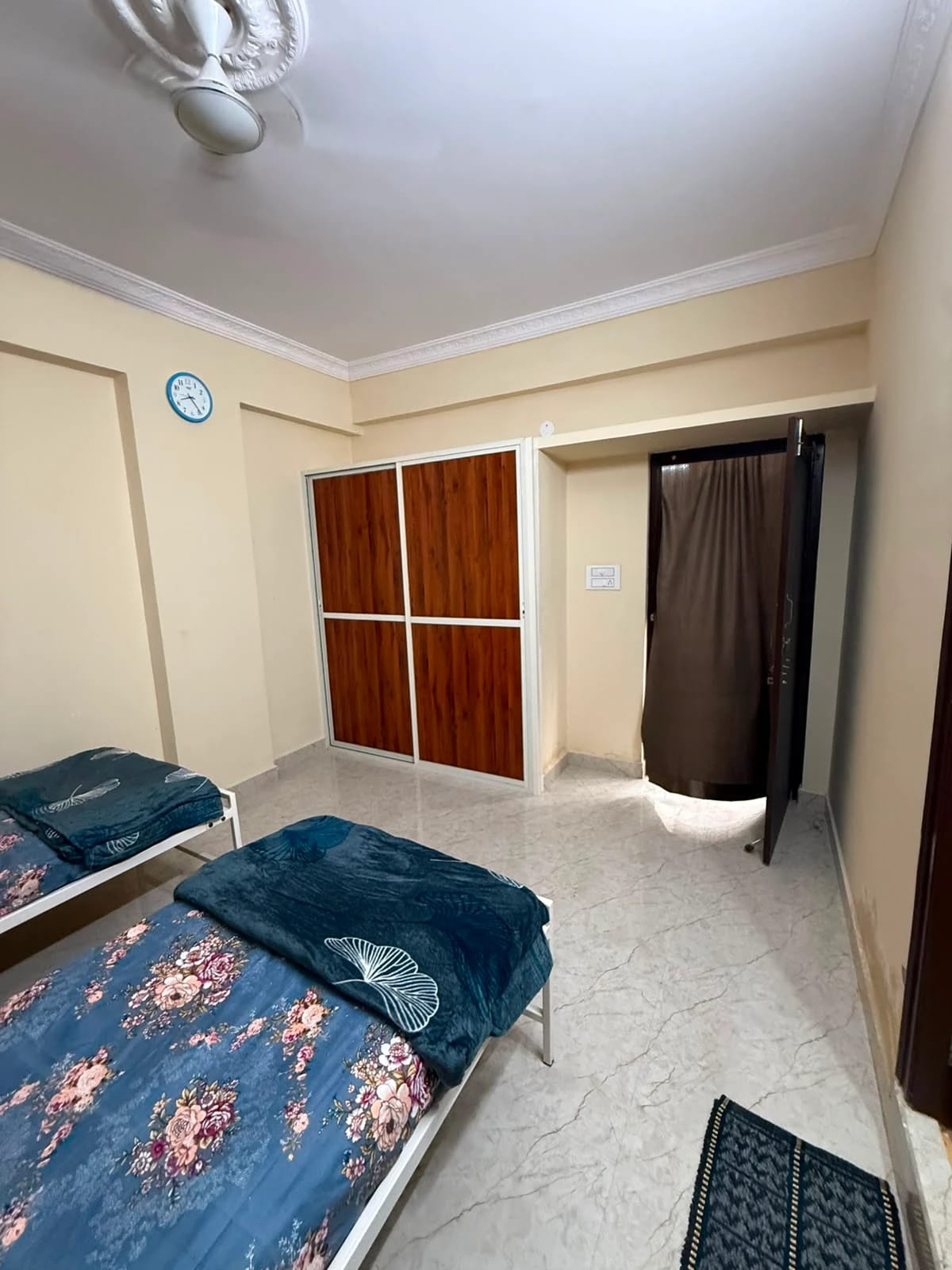 PG hostel for Rent image 14