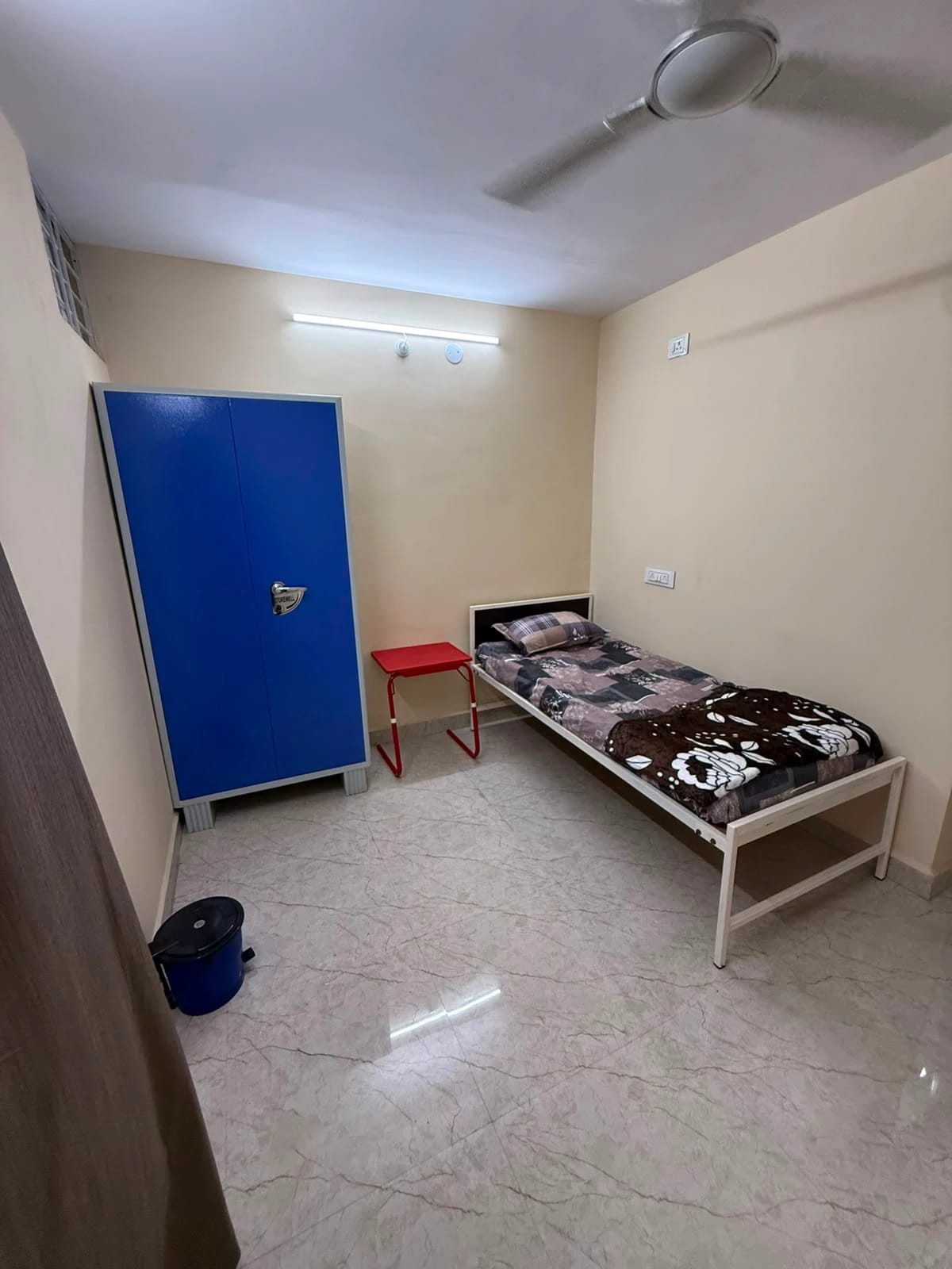 PG hostel for Rent image 8
