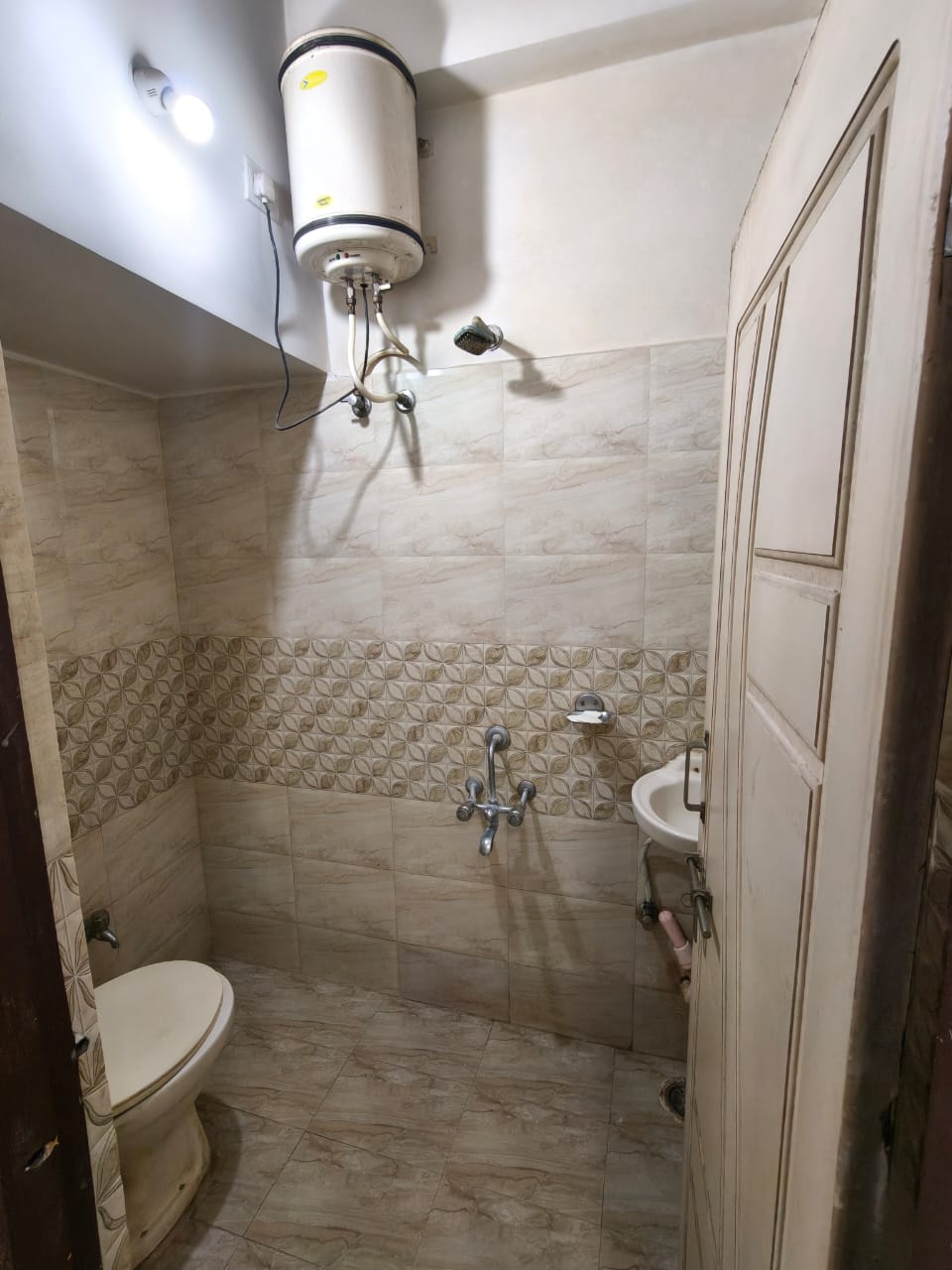 Penthouse for Rent in Shaikpet image 1
