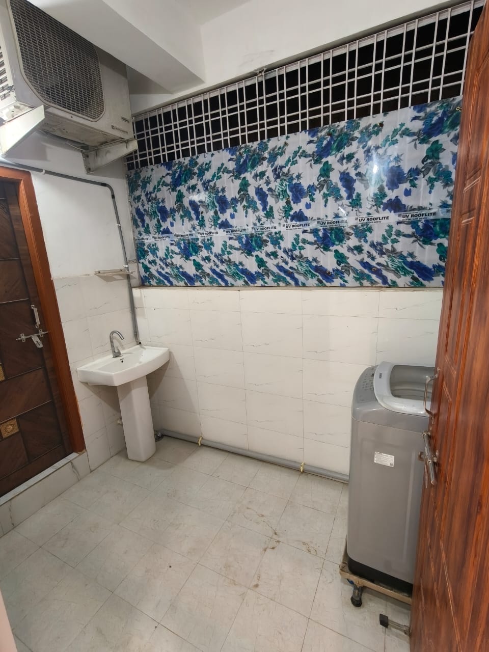 2BHK penthouse for rent image 5
