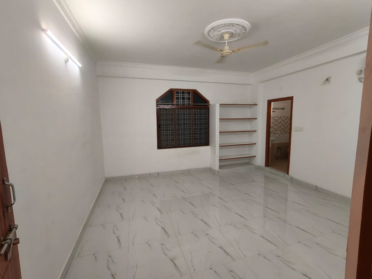 2BHK penthouse for rent image 11