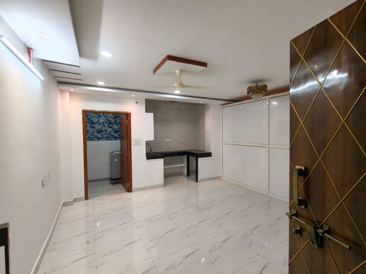 2BHK penthouse for rent image 12