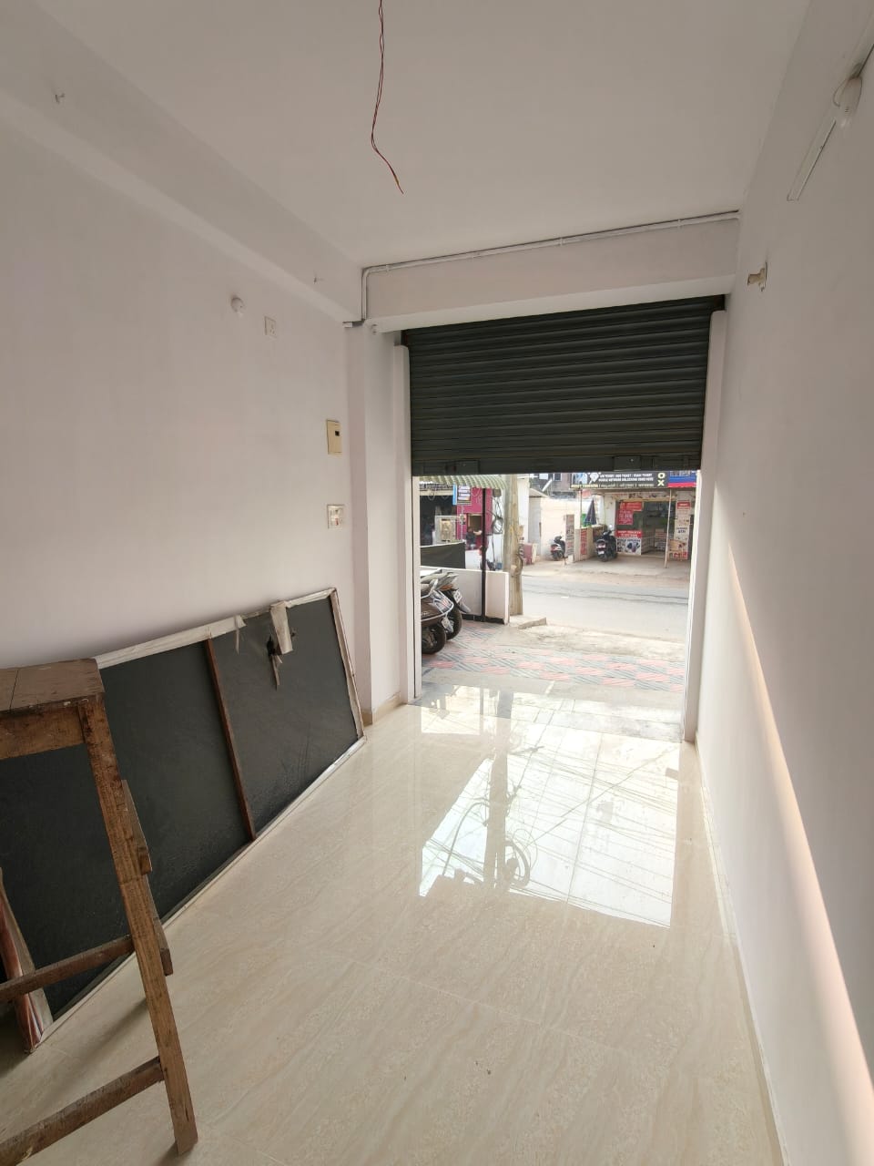 Shop For Rent In Alkapur image 2