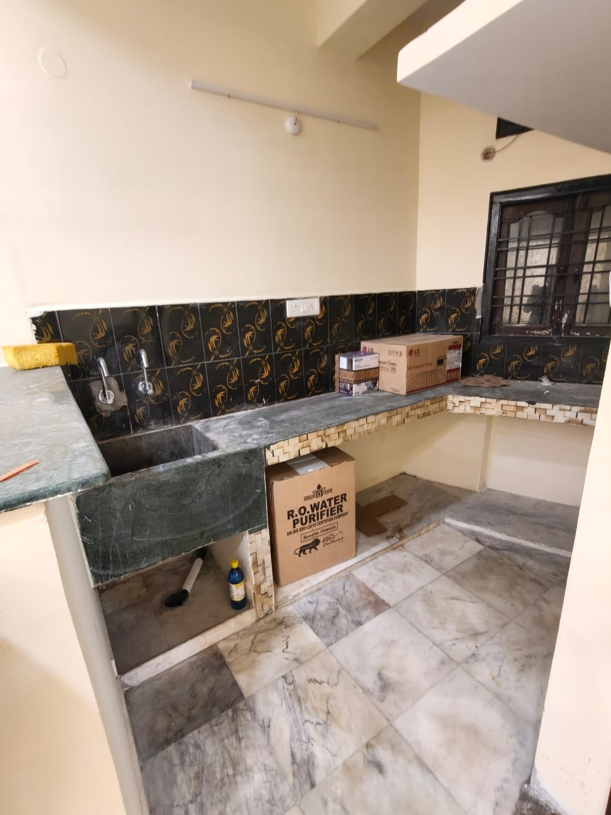 3BHK Fully Furnished flat for rent in shaikpet image 8