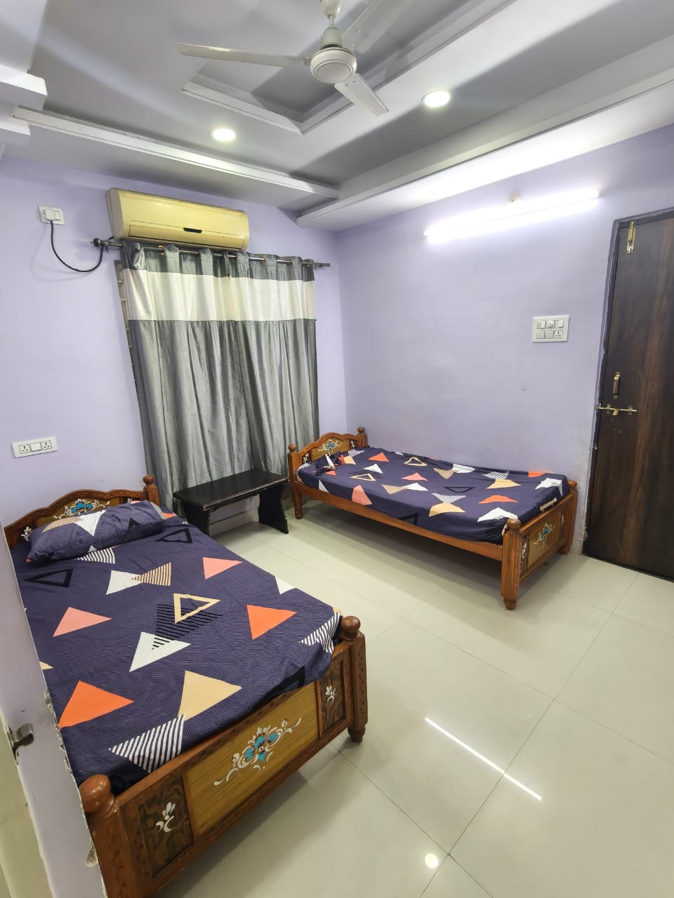 3BHK Fully Furnished flat for rent in Tolichowki Hyderabad image 7