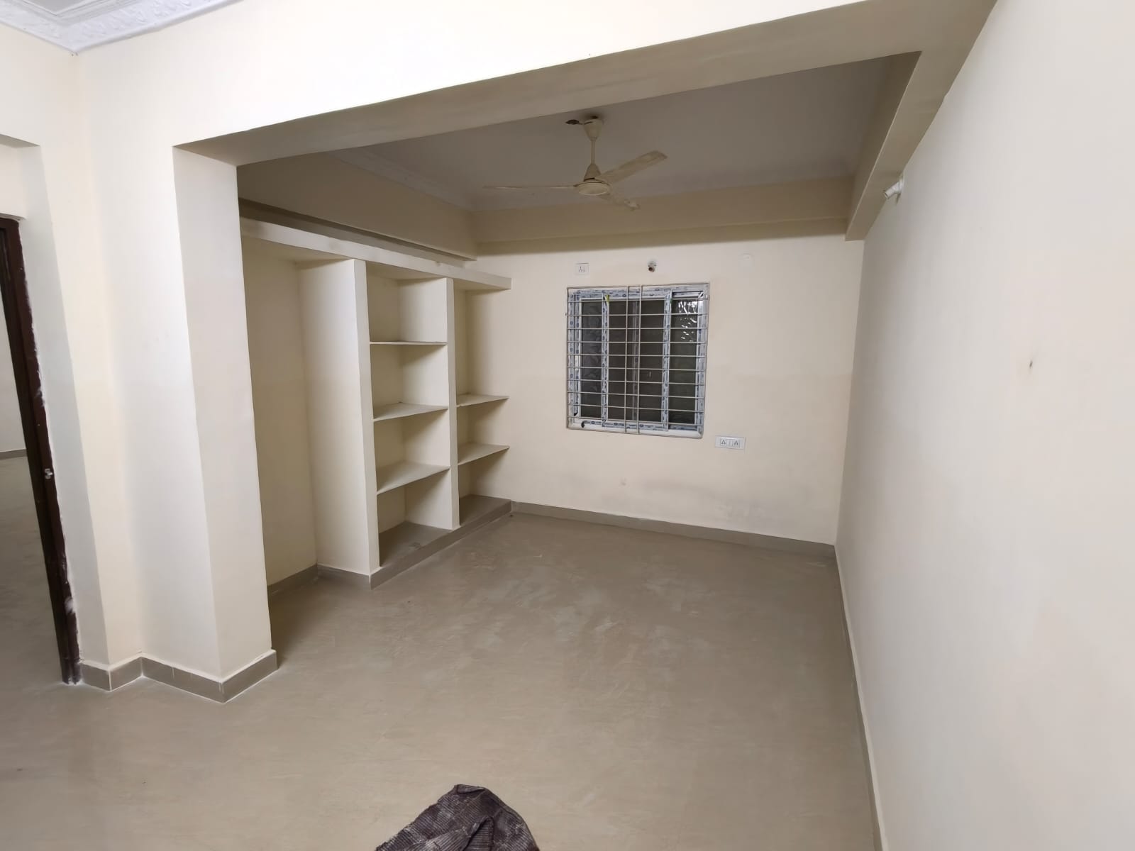 3 BHK Flat for Rent in Madina Towers, Shaikpet image 1