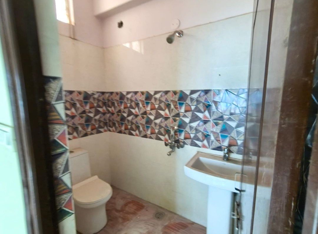 2BHK Penthouse For Rent In Puppalguda image 4