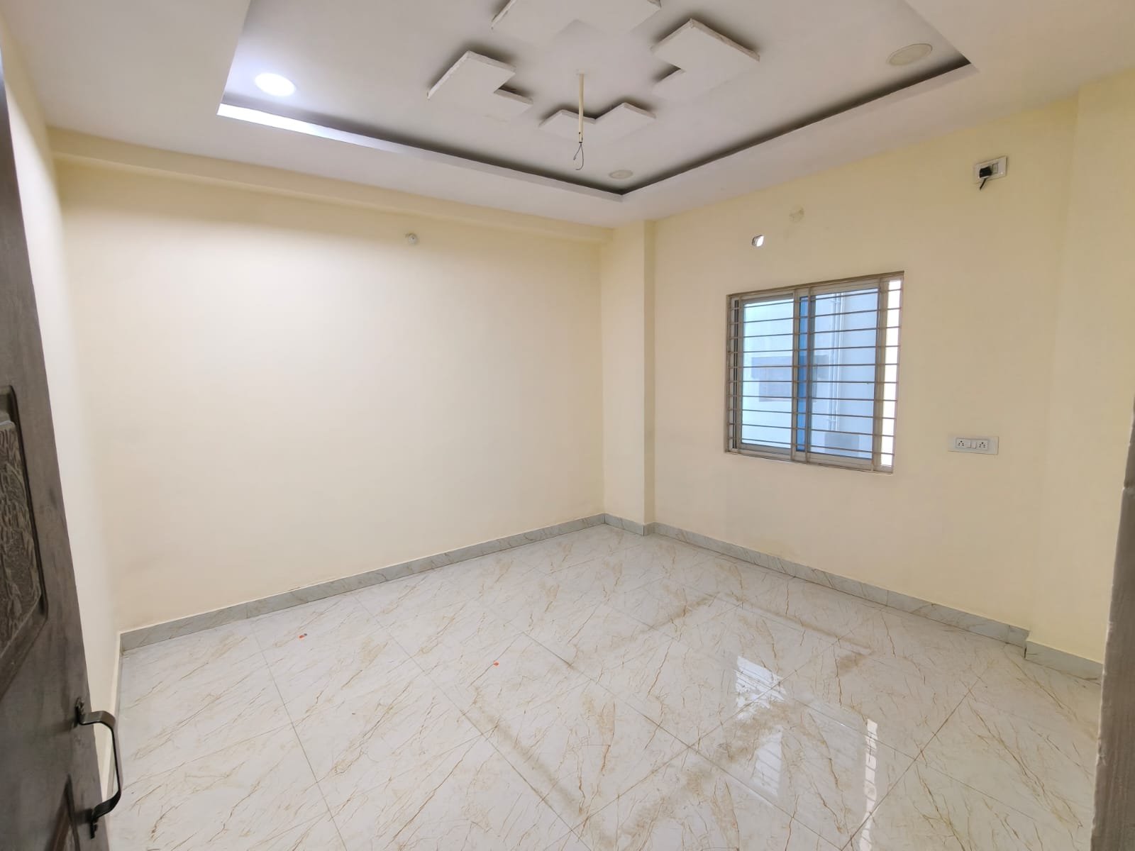 3BHK Flat For Rent In puppalguda image 6