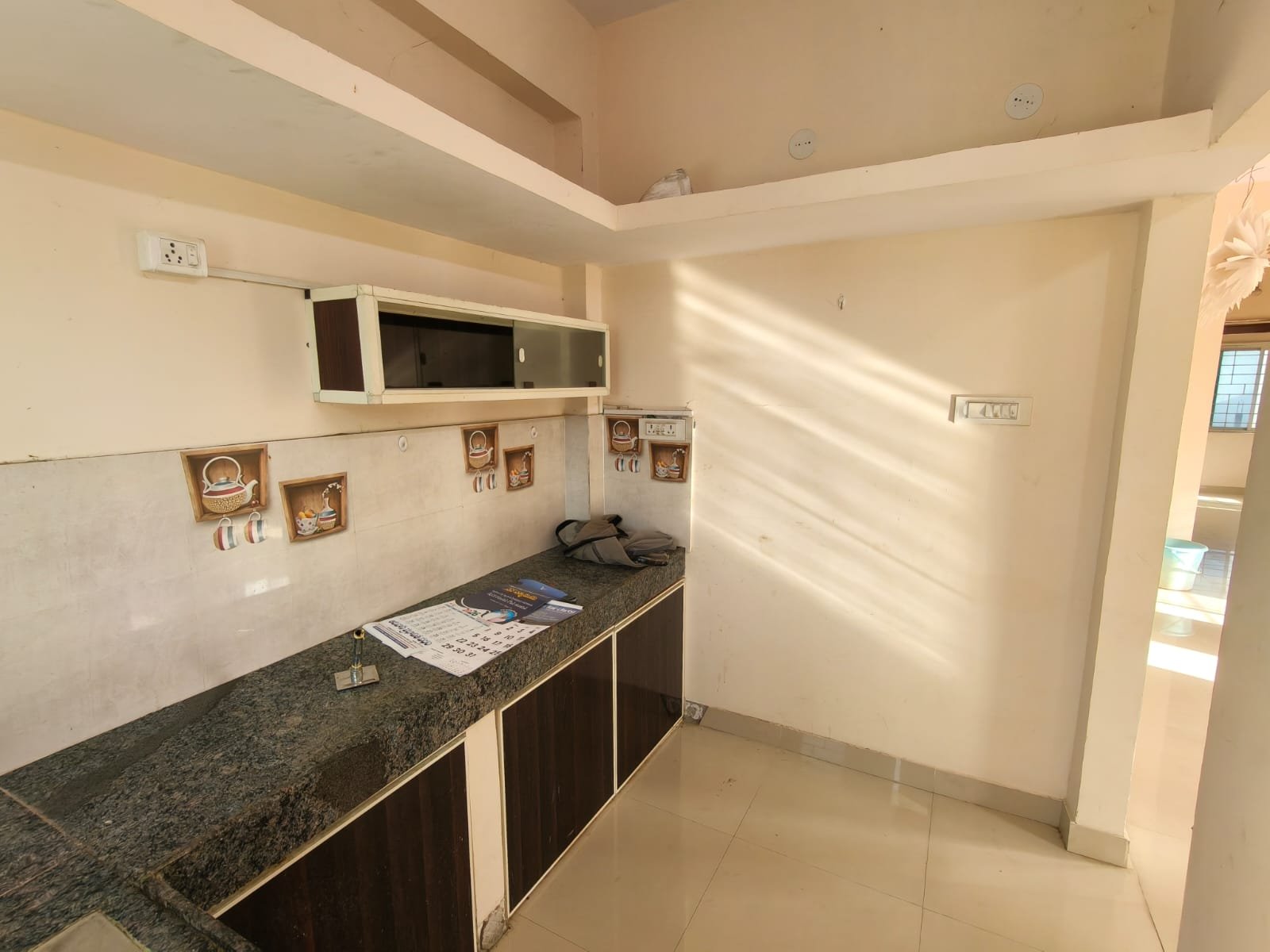 3BHK flat for rent in puppalguda image 2