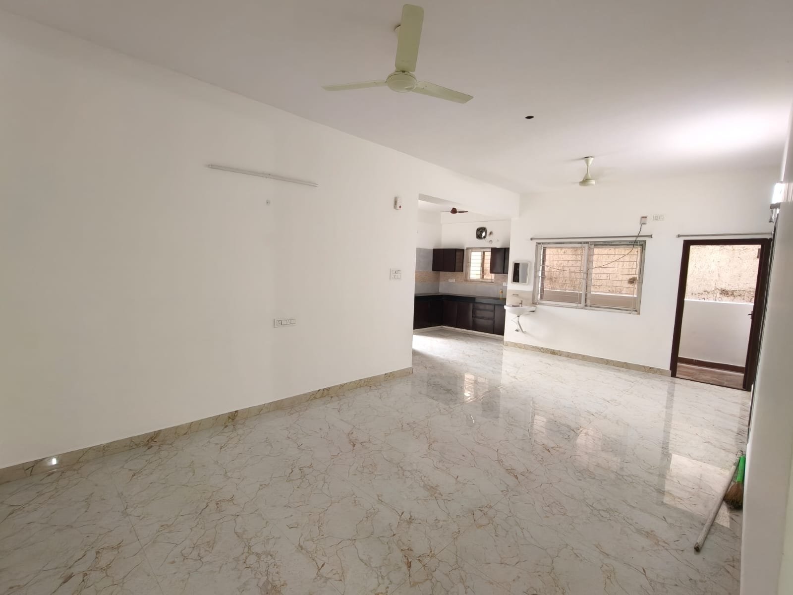 3BHK Flat For Rent In Puppalguda image 1