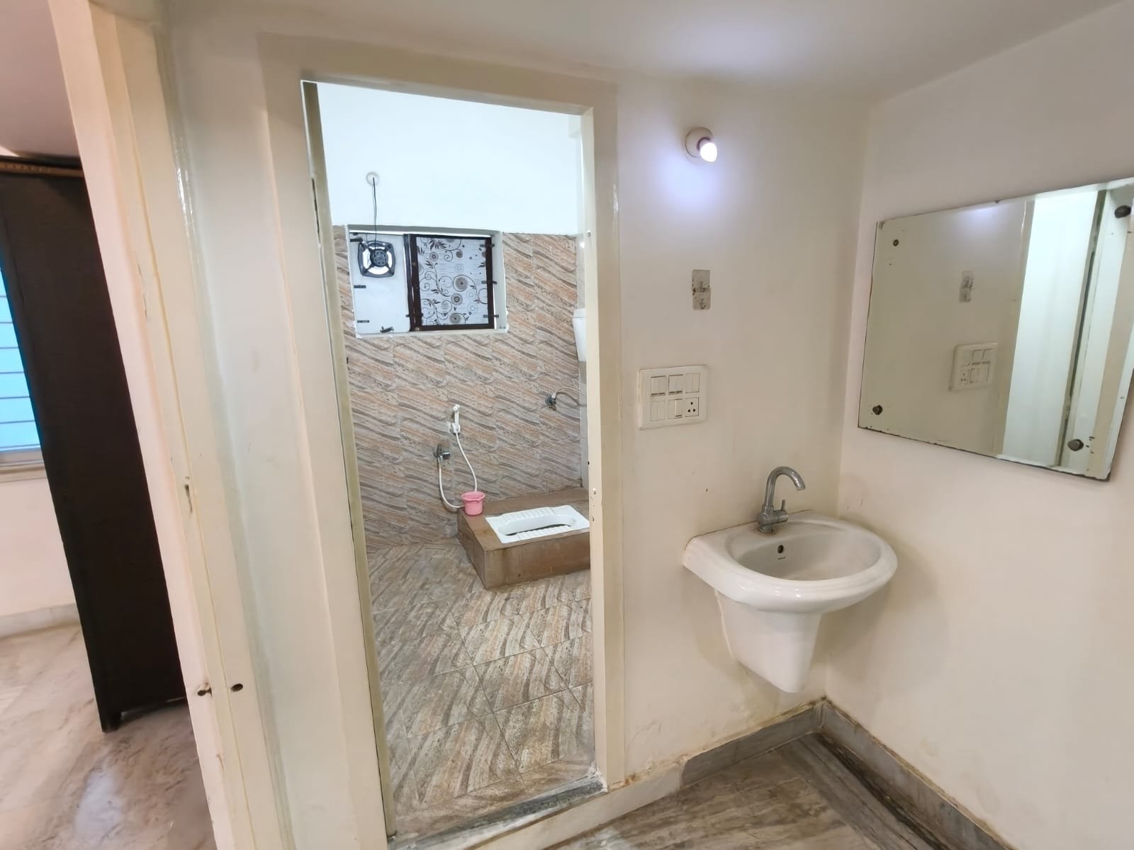 3BHK flat for rent in puppalguda image 13