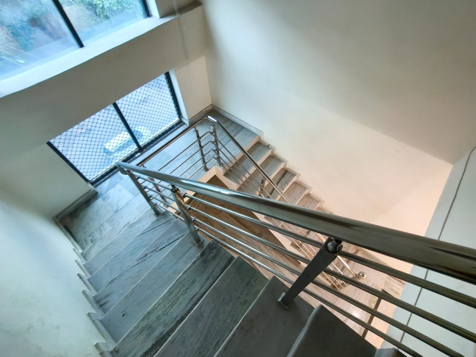 3BHK flat for rent in puppalguda image 11