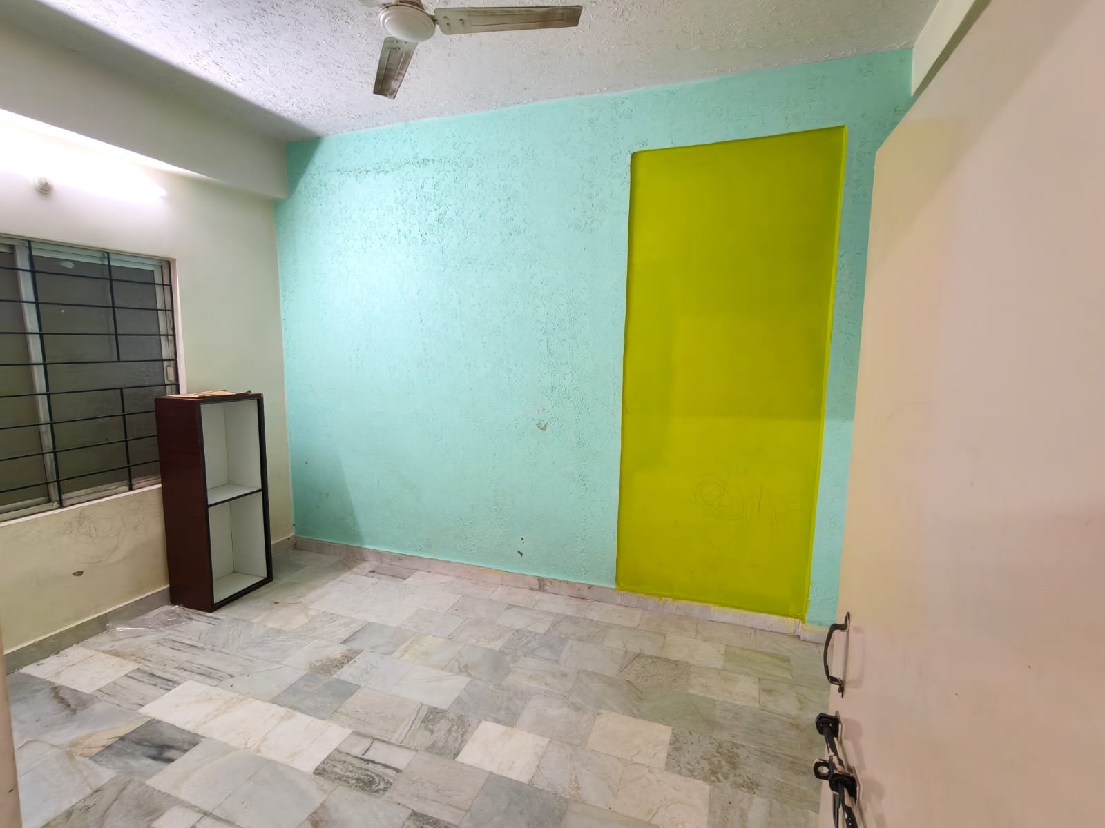 2BHK flat for rent in puppalguda image 2