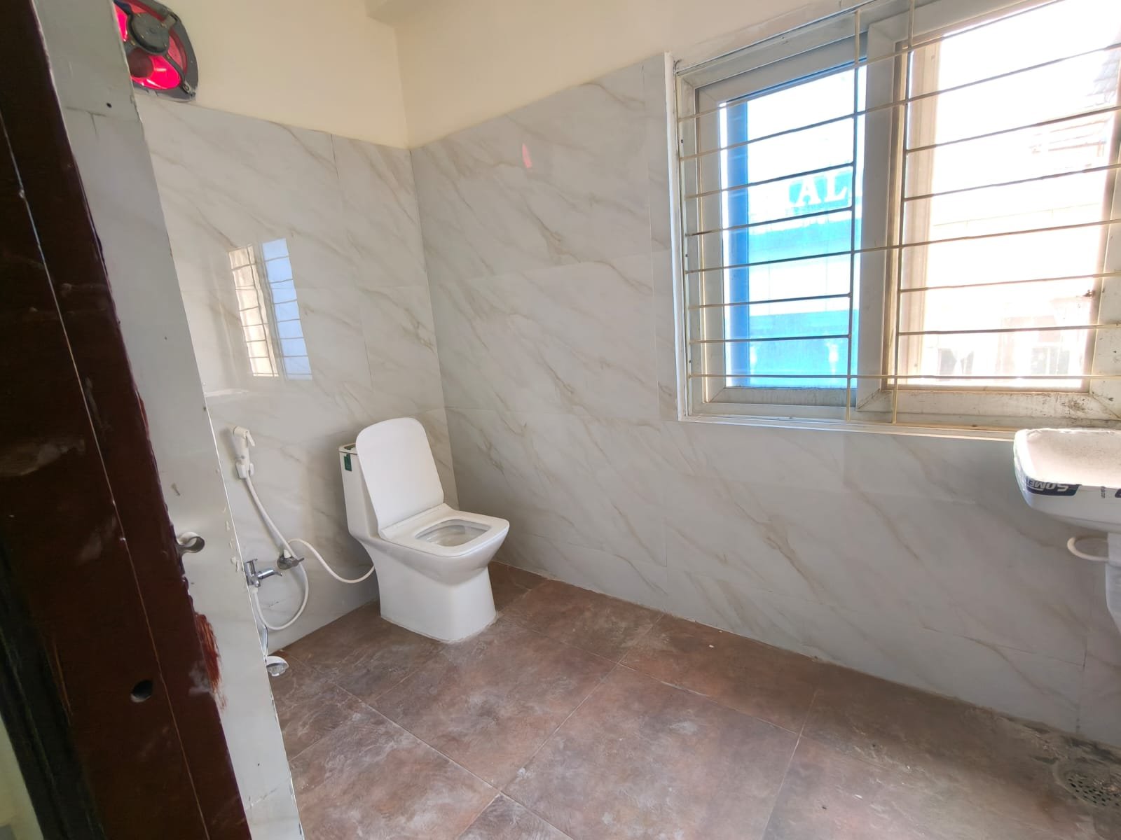 2BHK semi furnished flat for rent in puppalguda image 5