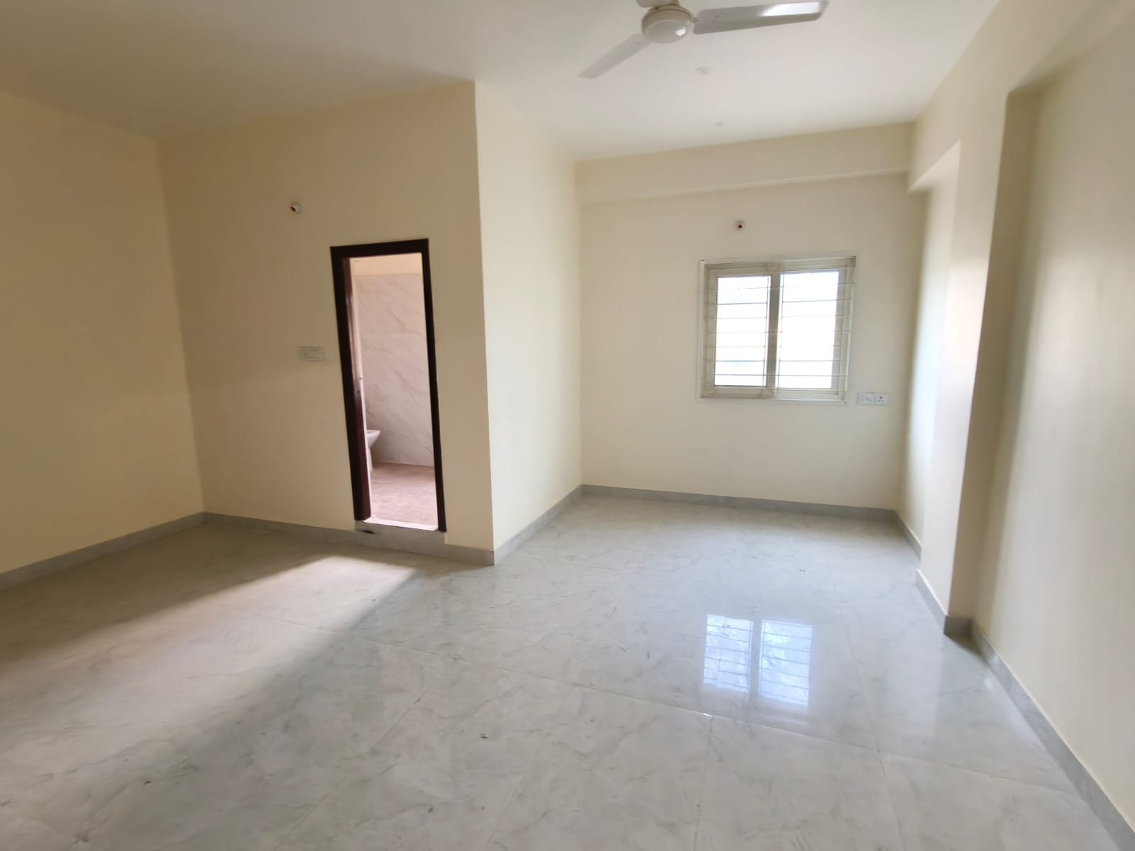 2BHK semi furnished flat for rent in puppalguda image 3