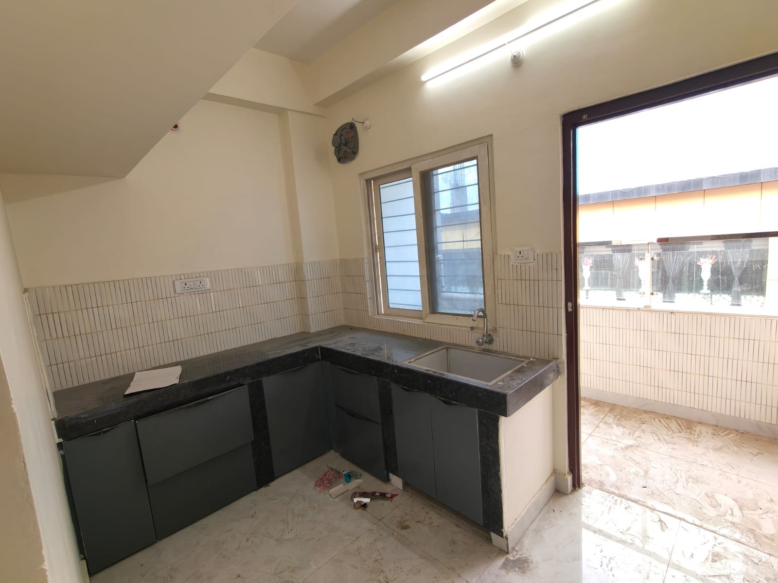2BHK semi furnished flat for rent in puppalguda image 7