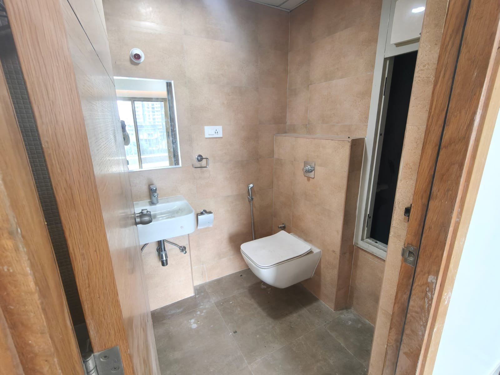3BHK Duplex Semi Furnished Flat For Rent in Alkapur Township image 14