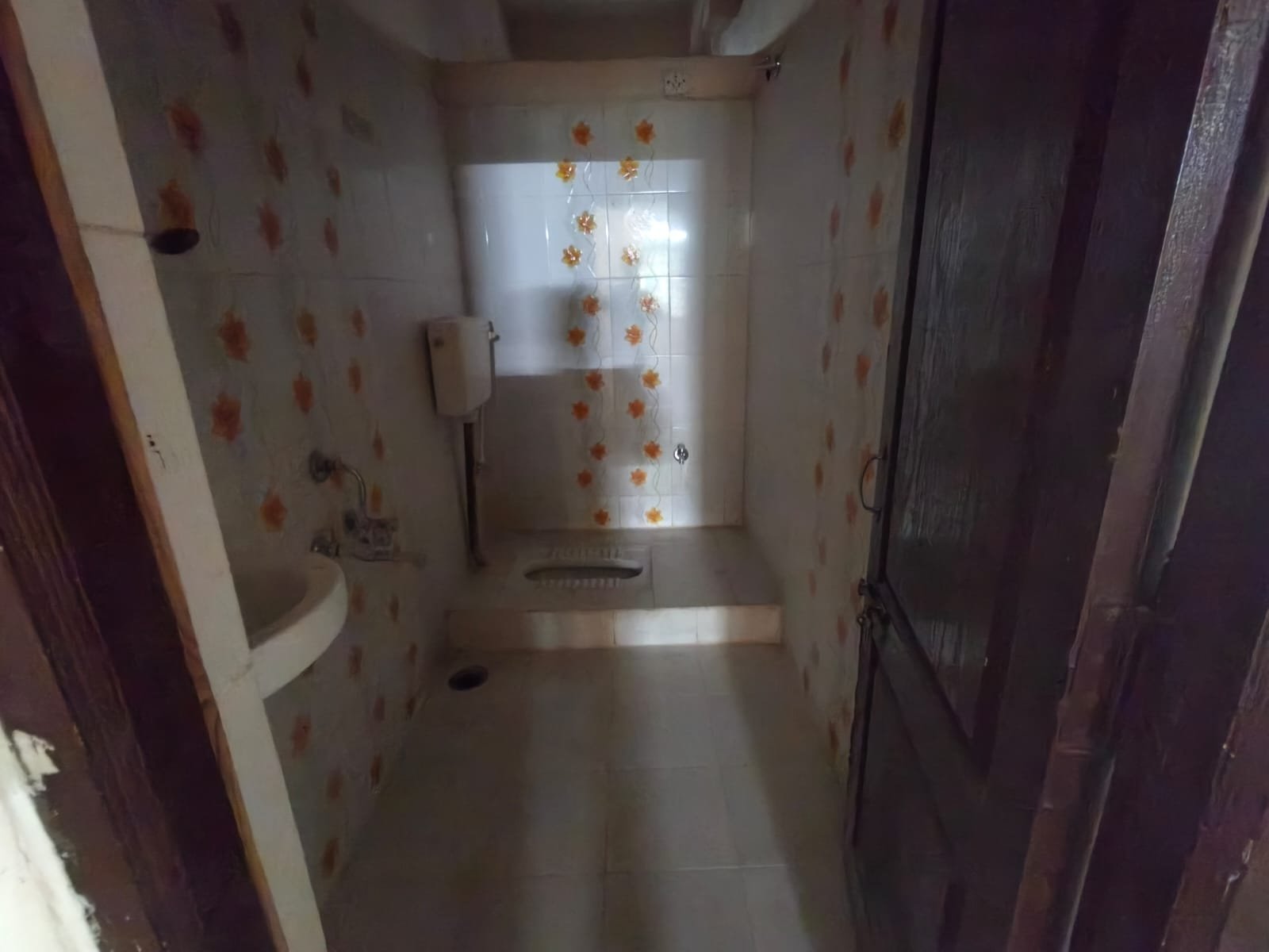 3 BHK Flat For Rent in Puppalguda image 2