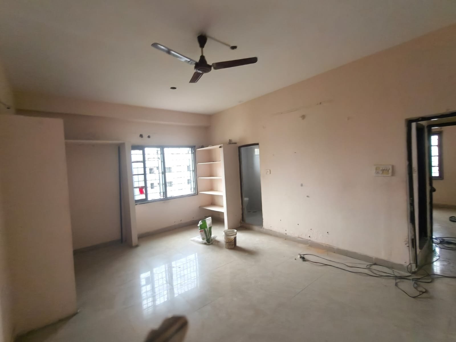 3 BHK Flat For Rent in Puppalguda image 4