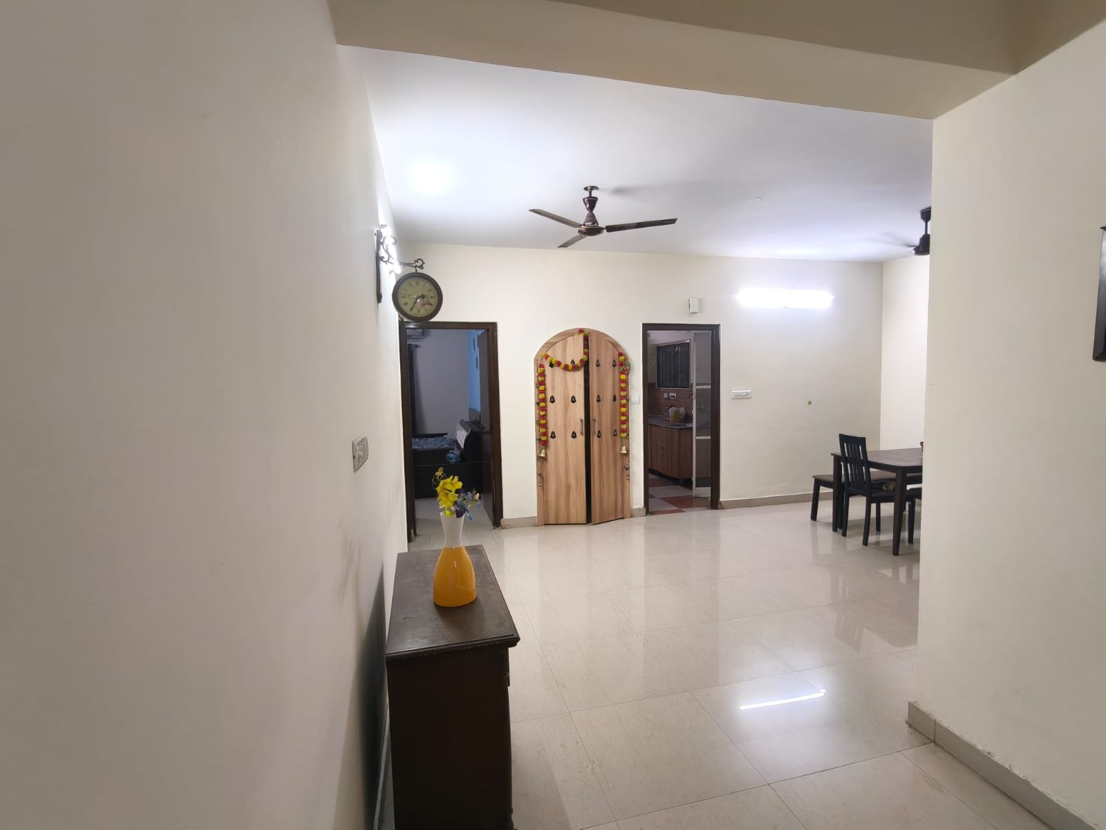 3bhk flat for rent in puppalguda image 2