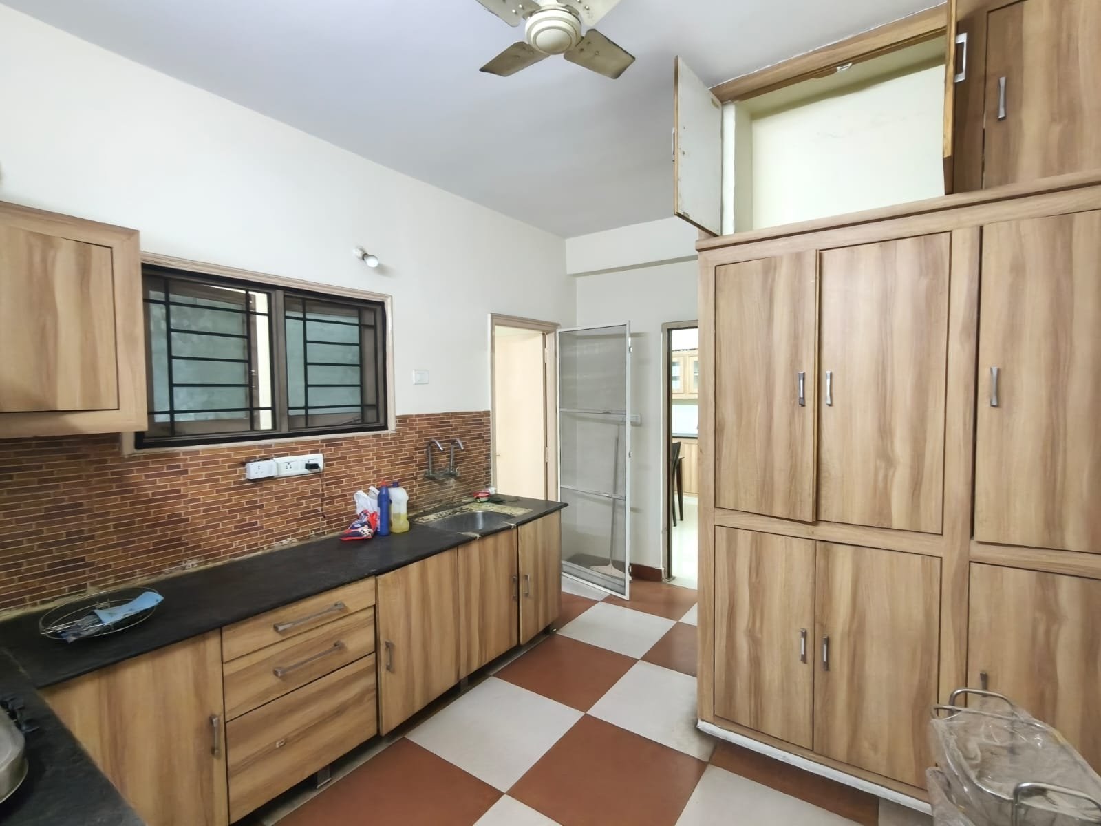3bhk flat for rent in puppalguda image 10