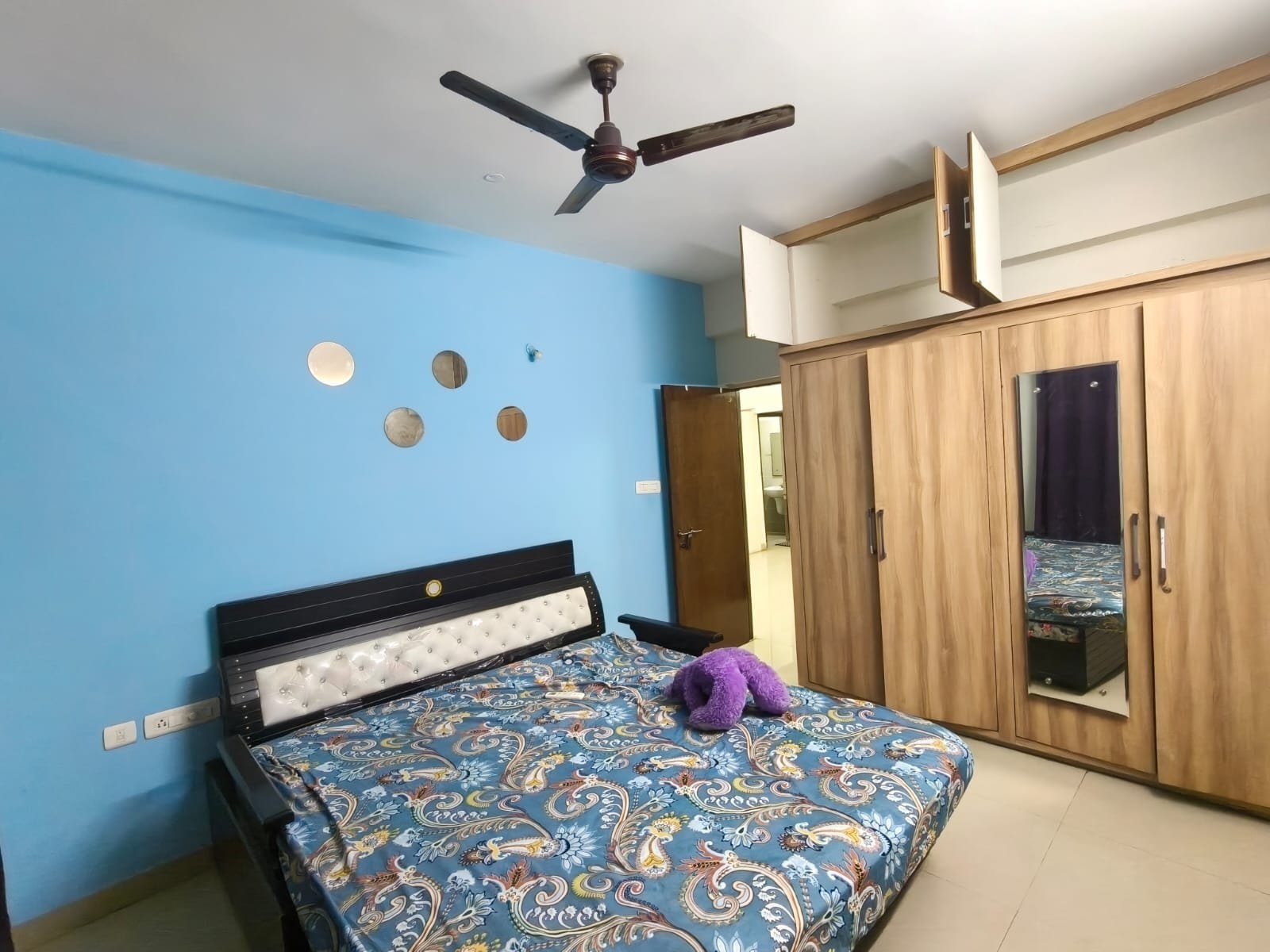 3bhk flat for rent in puppalguda image 13