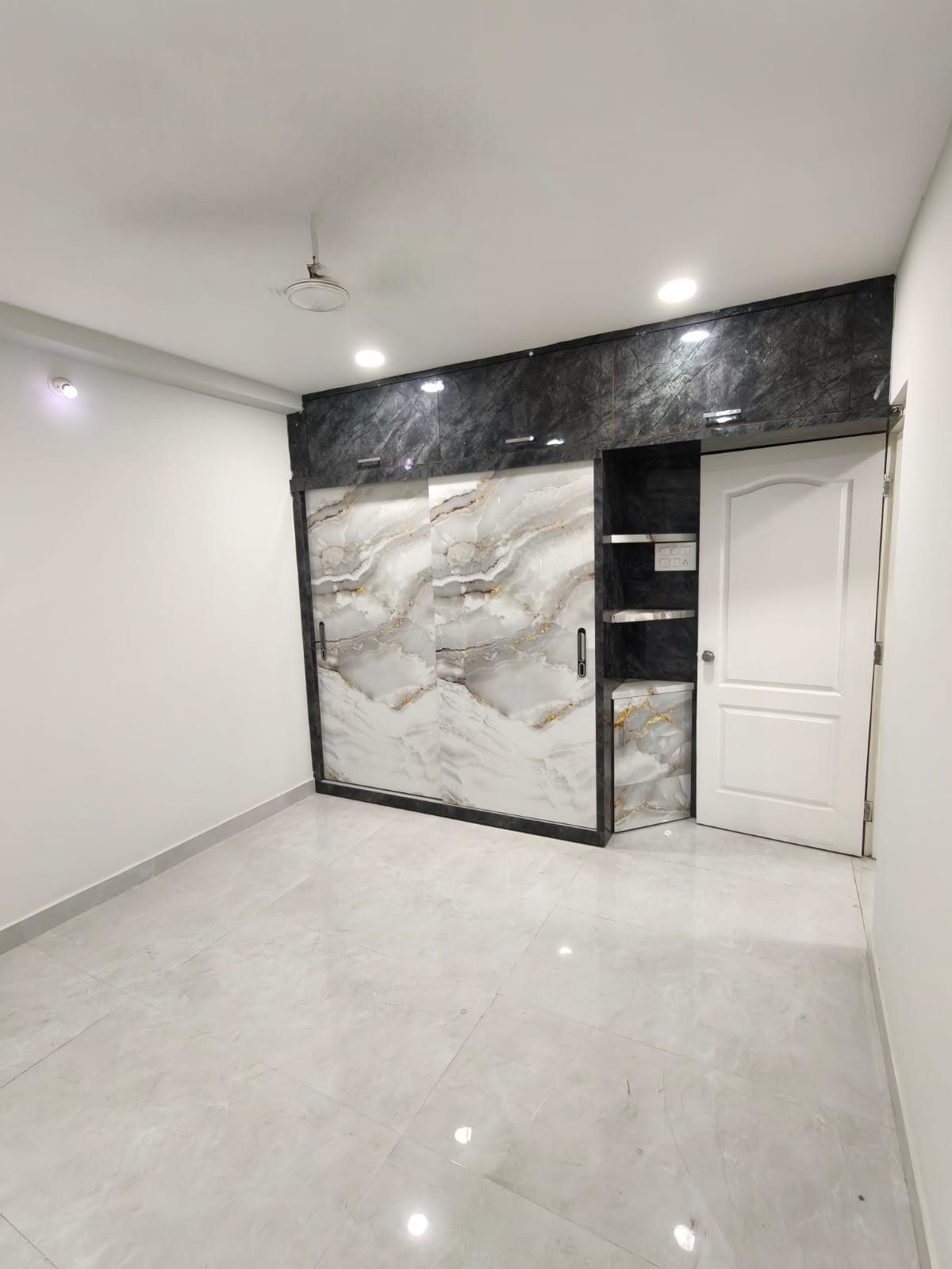 3BHK semi furnished flat for rent in Tolichowki image 10