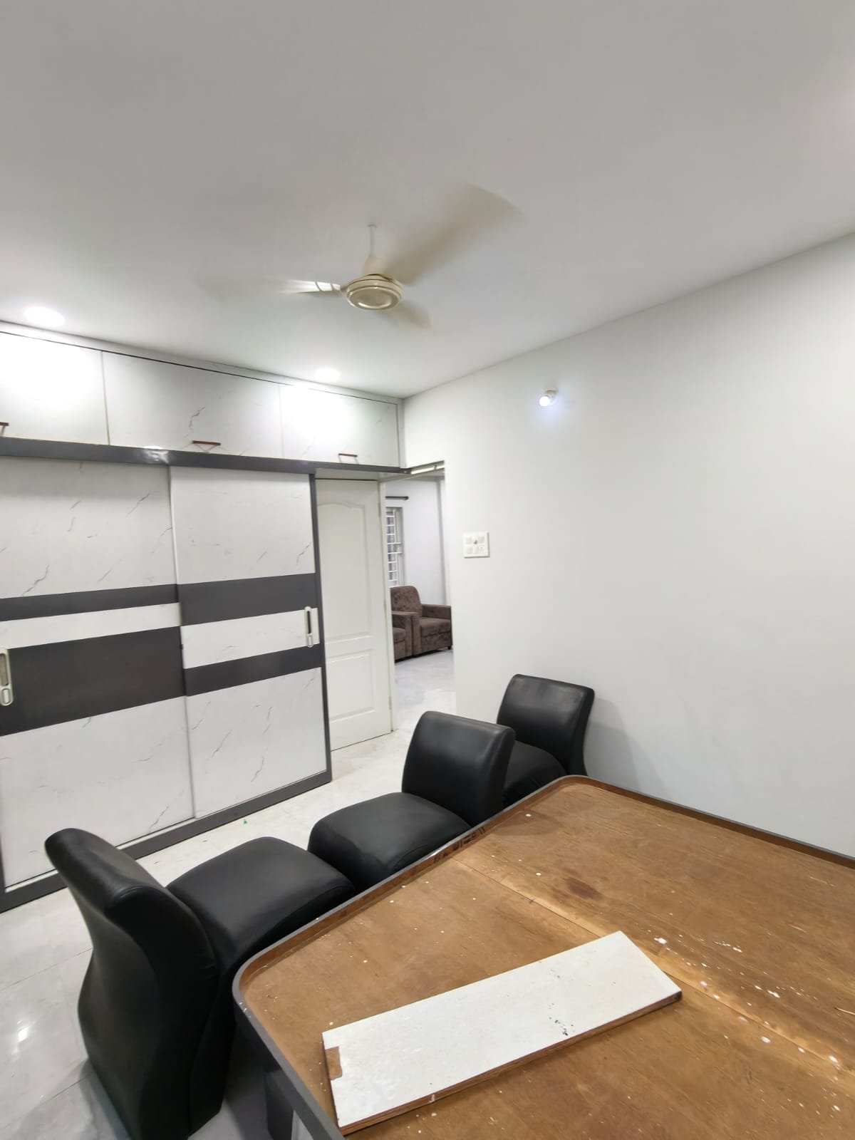 3BHK semi furnished flat for rent in Tolichowki image 8