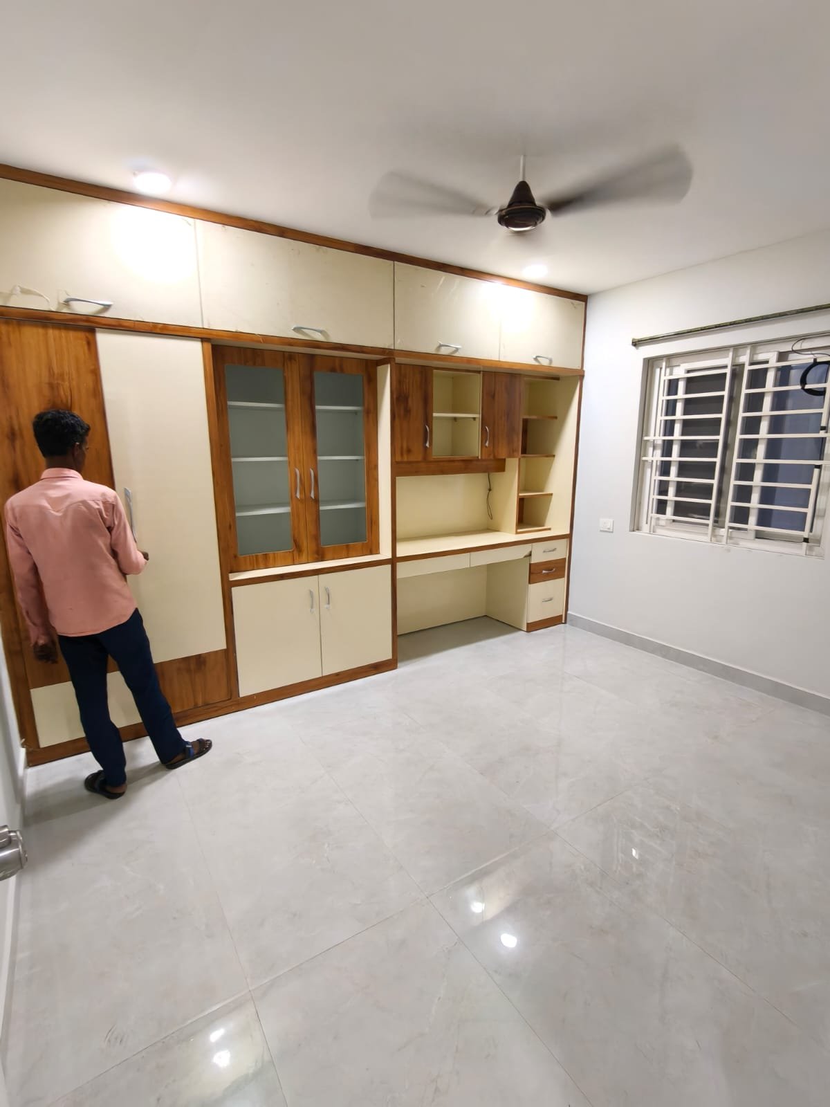 3BHK semi furnished flat for rent in Tolichowki image 13
