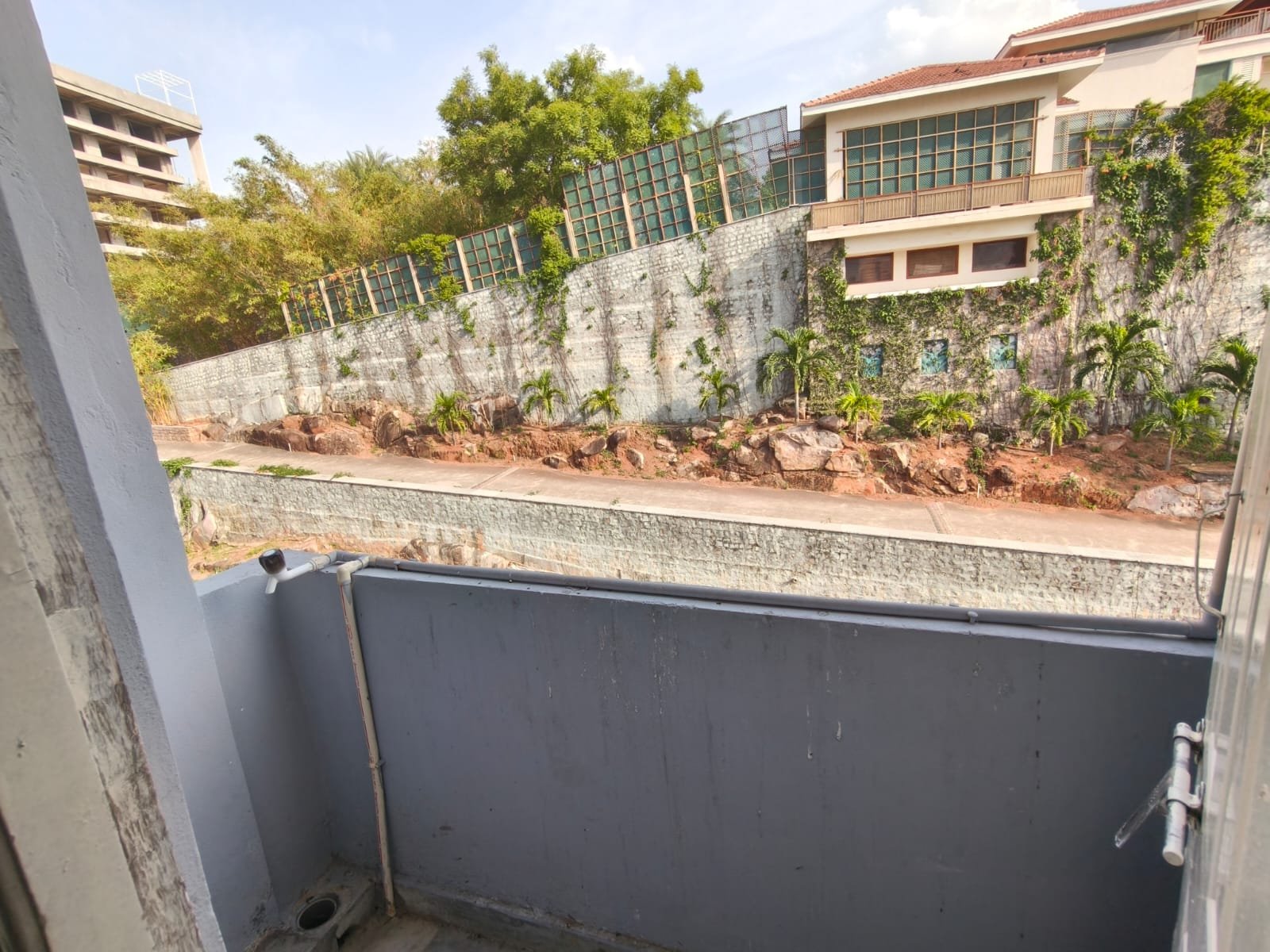 2BHK penthouse for rent in manikonda image 9