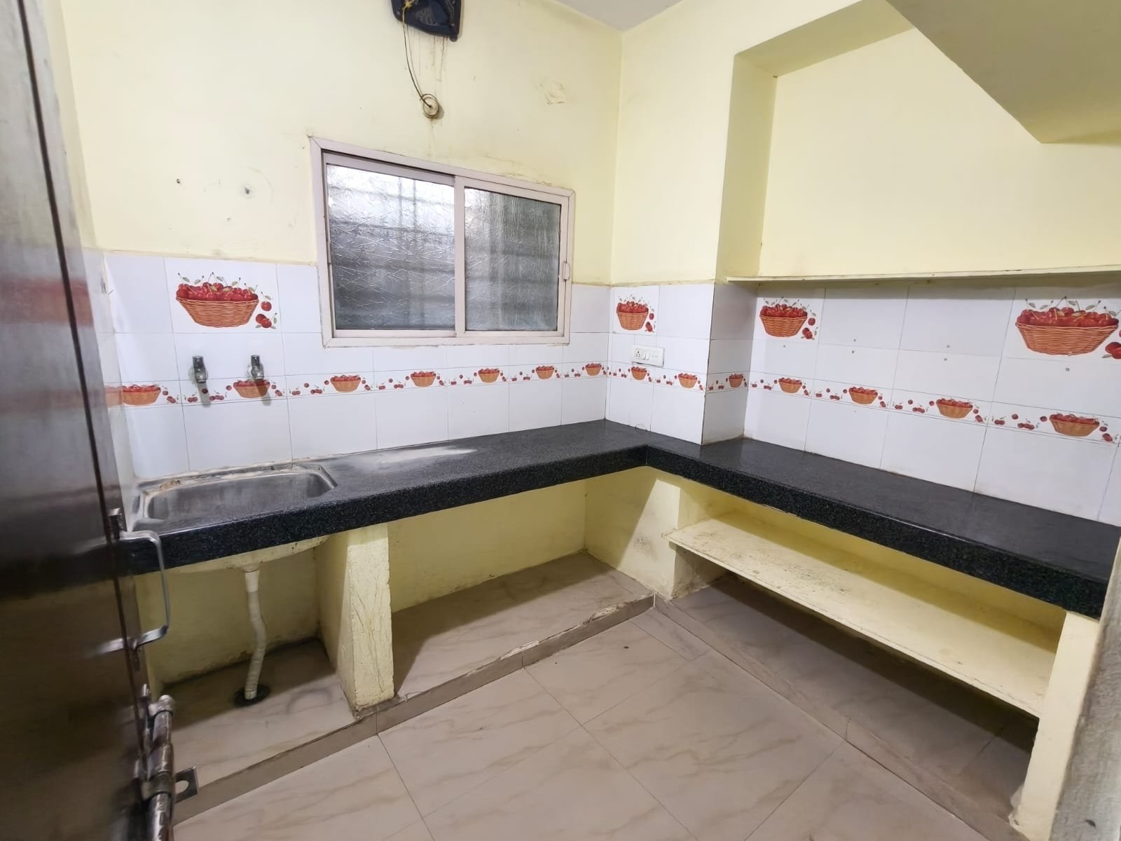 3bhk Flat for rent in Tolichowki image 5