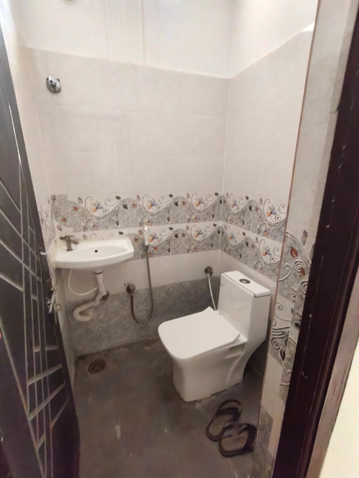 3bhk flat for rent in tolichowki image 9