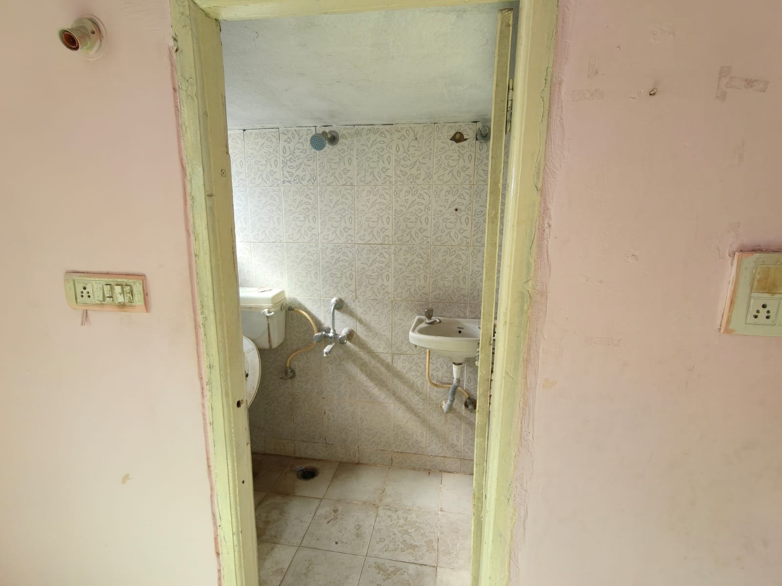 2BHK flat for rent in Manikonda image 4