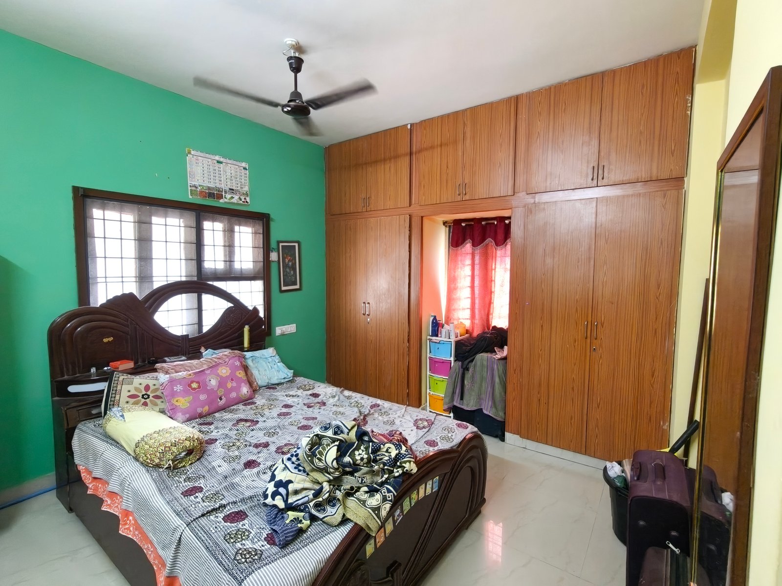 3Bhk Semi Furnished Flat For Rent image 13
