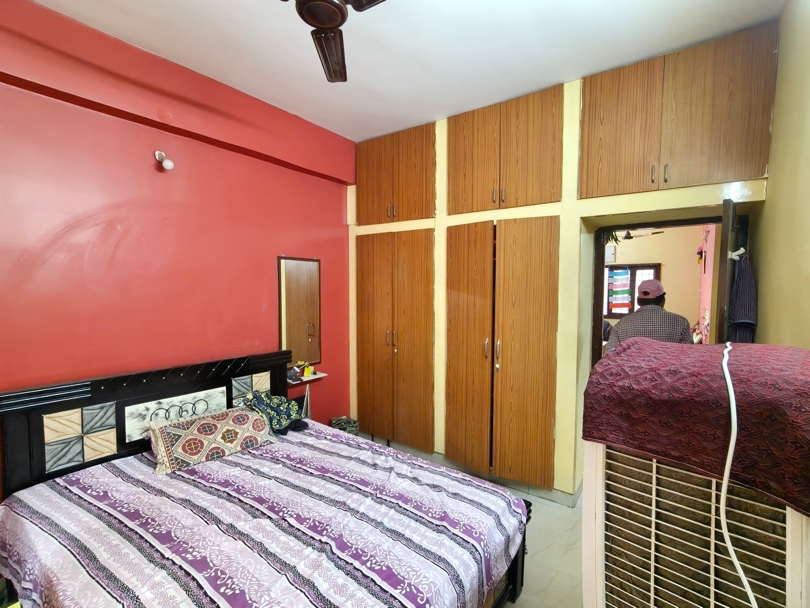 3Bhk Semi Furnished Flat For Rent image 5