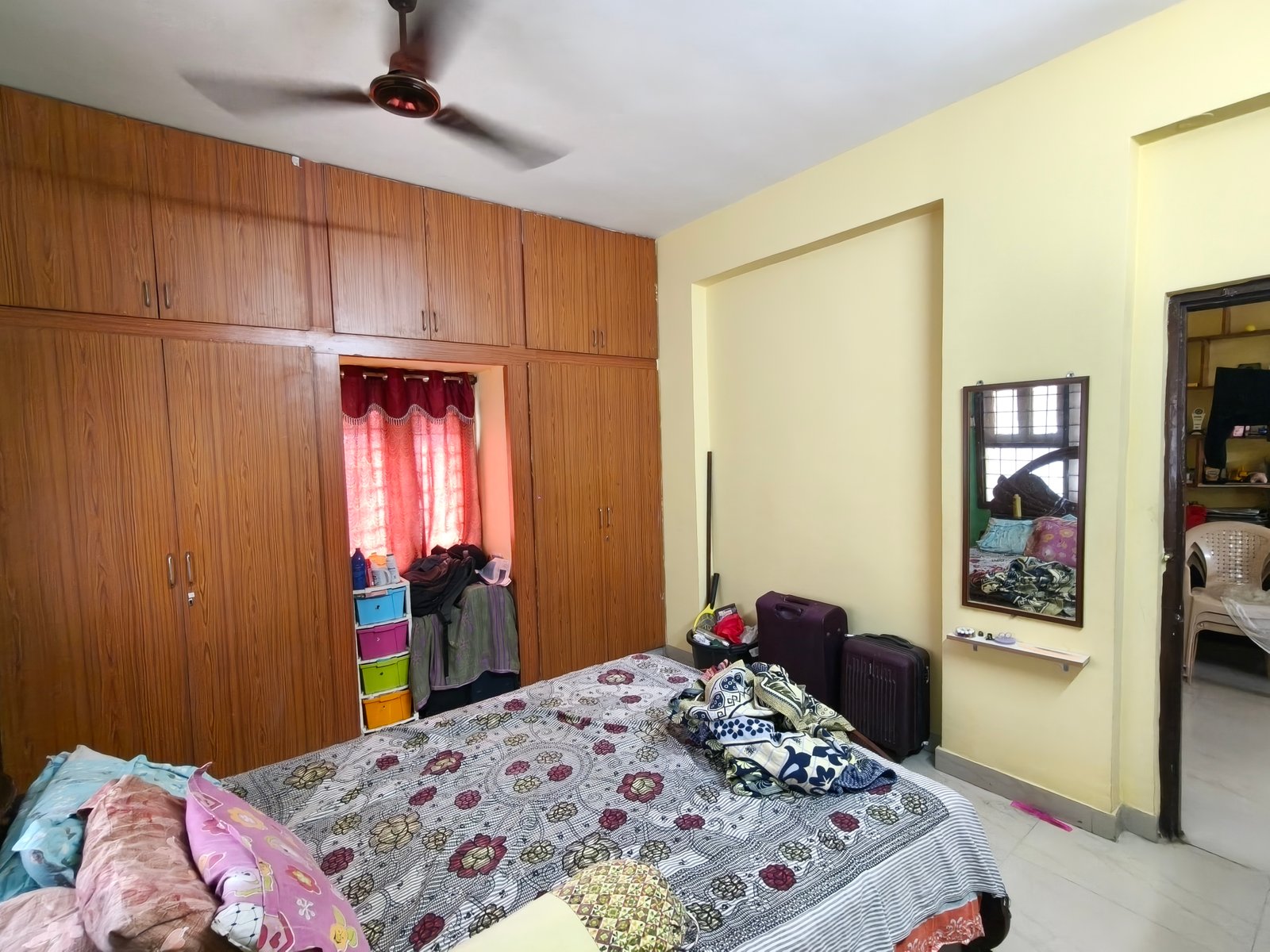 3Bhk Semi Furnished Flat For Rent image 14