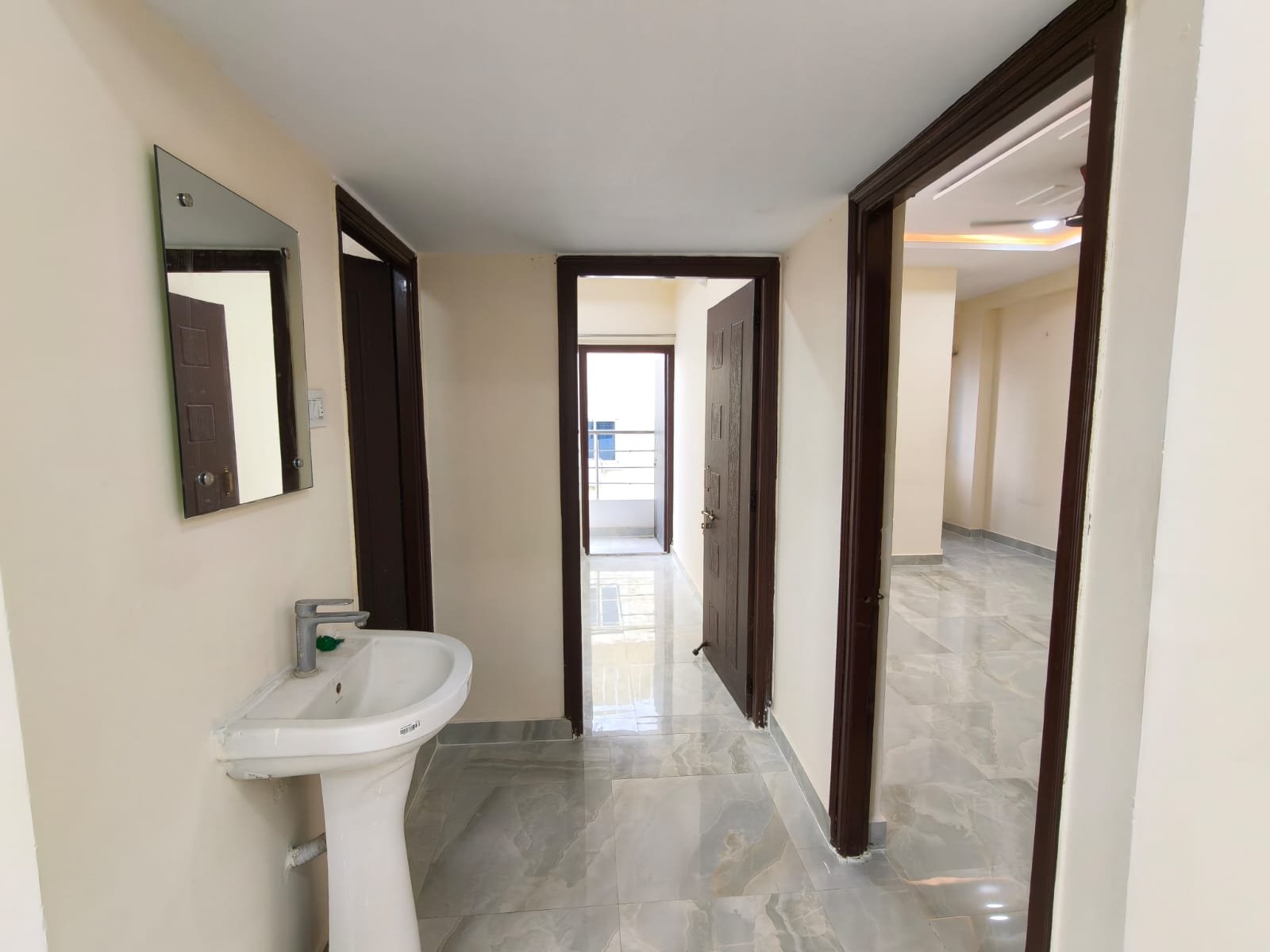 3bhk flat for rent in shaikpet image 9