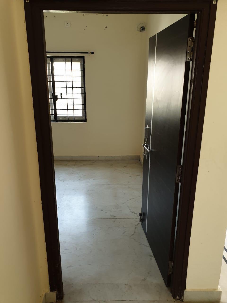 2BHK Penthouse For Rent In Alkapur Township image 2