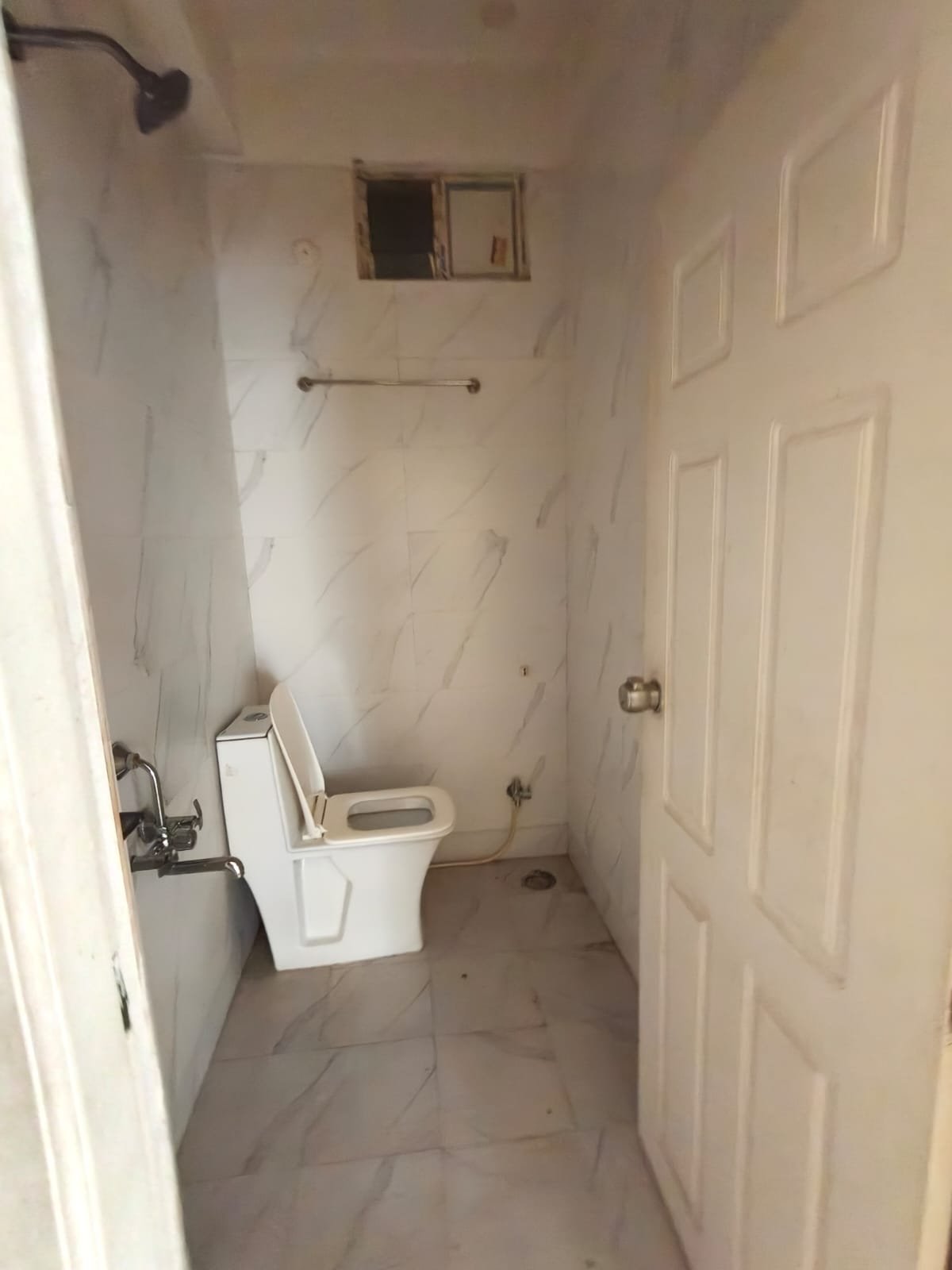 2bhk flat for rent in Shaikpet image 5