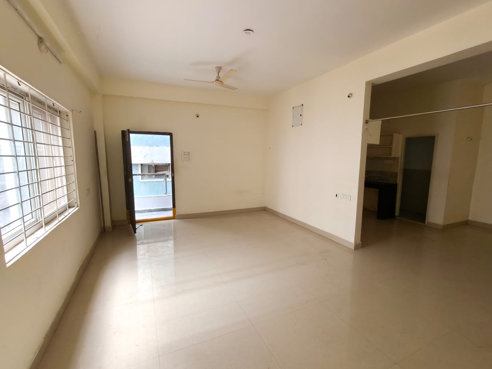 2bhk flat for rent in Shaikpet image 2