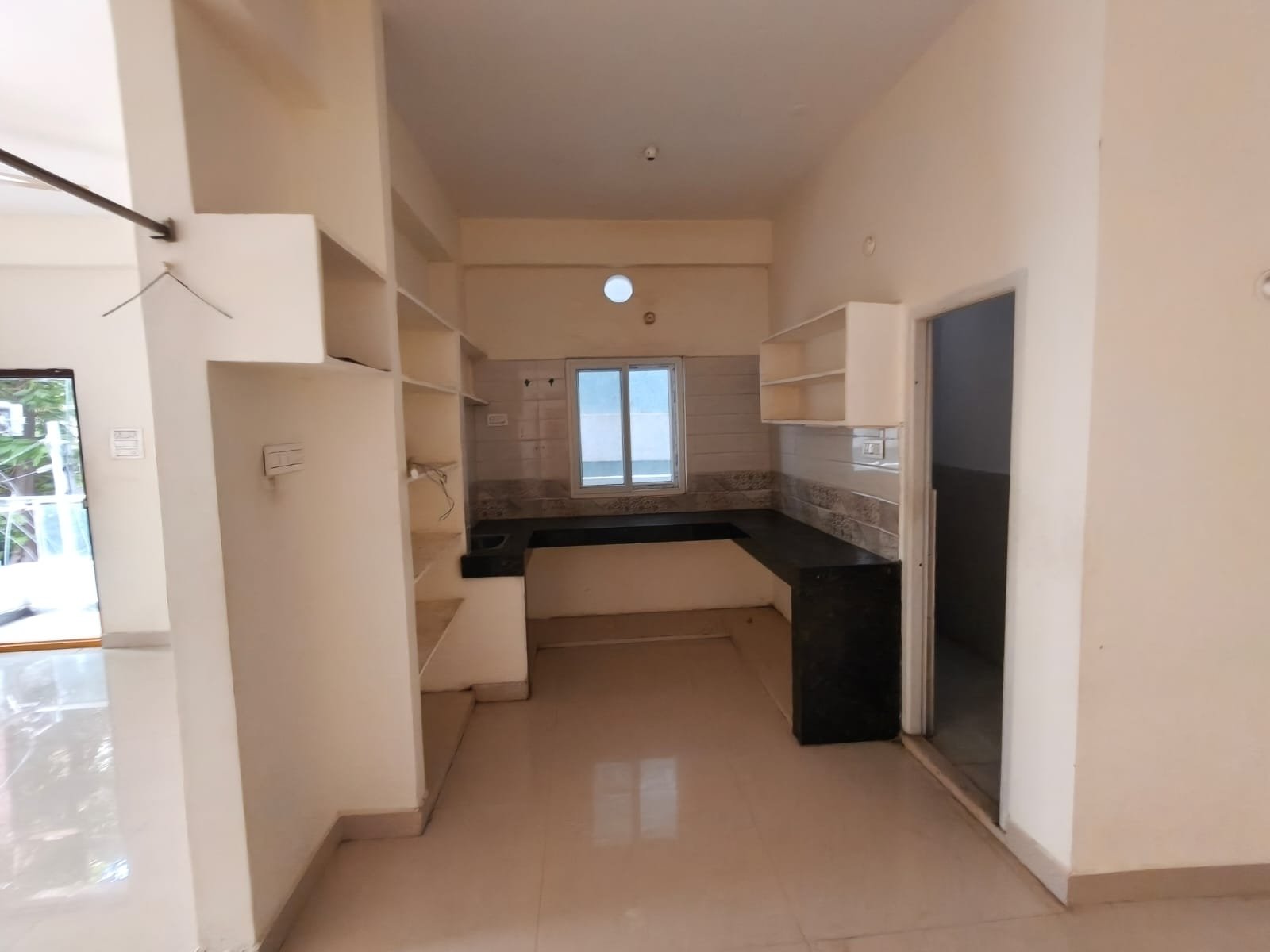 2bhk flat for rent in Shaikpet image 7