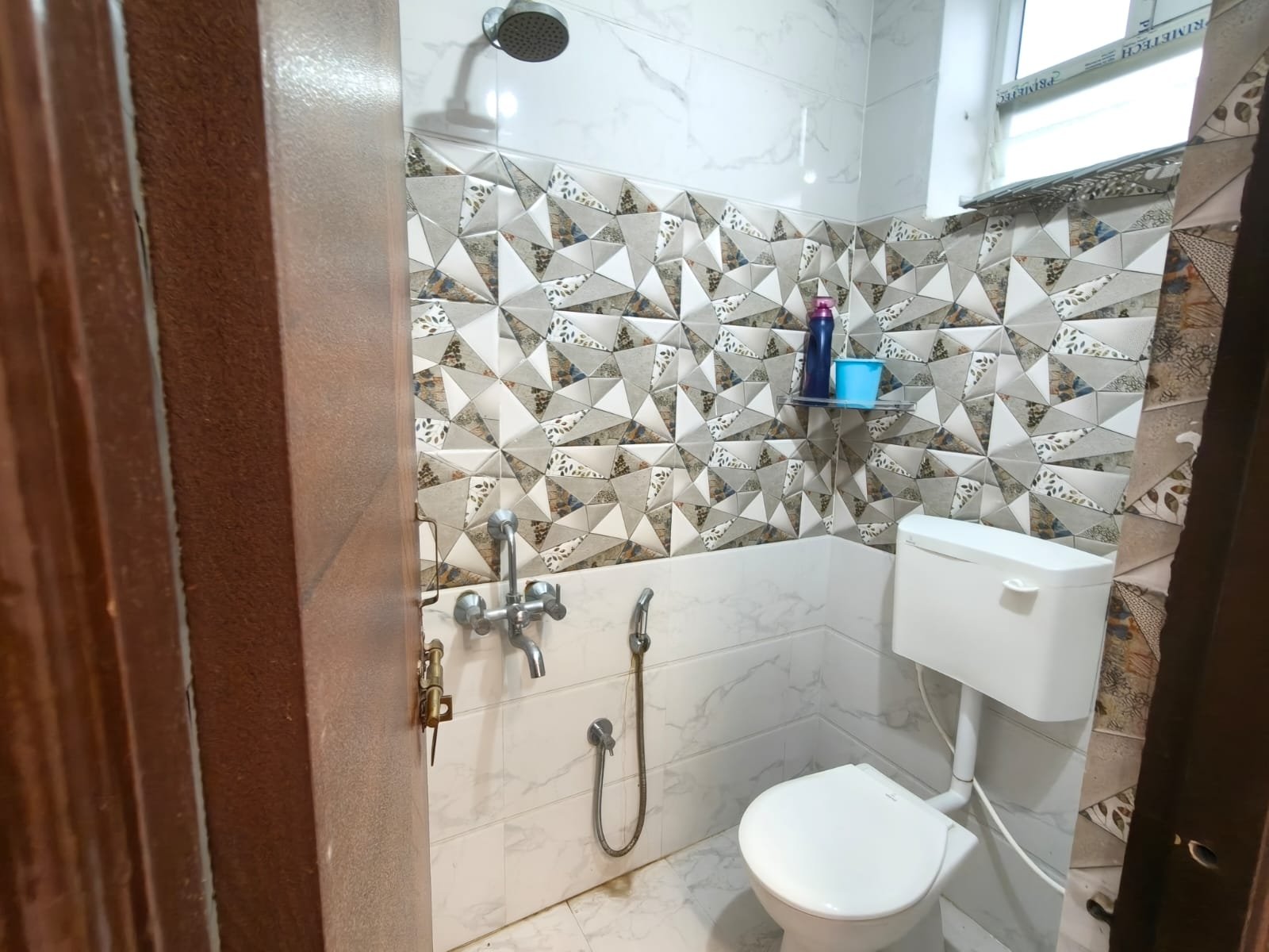 3BHK flat for rent in Alkapur Township Hyderabad image 13