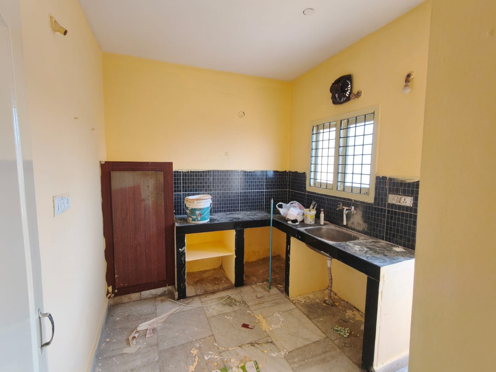 2bhk flat for rent in manikonda image 10