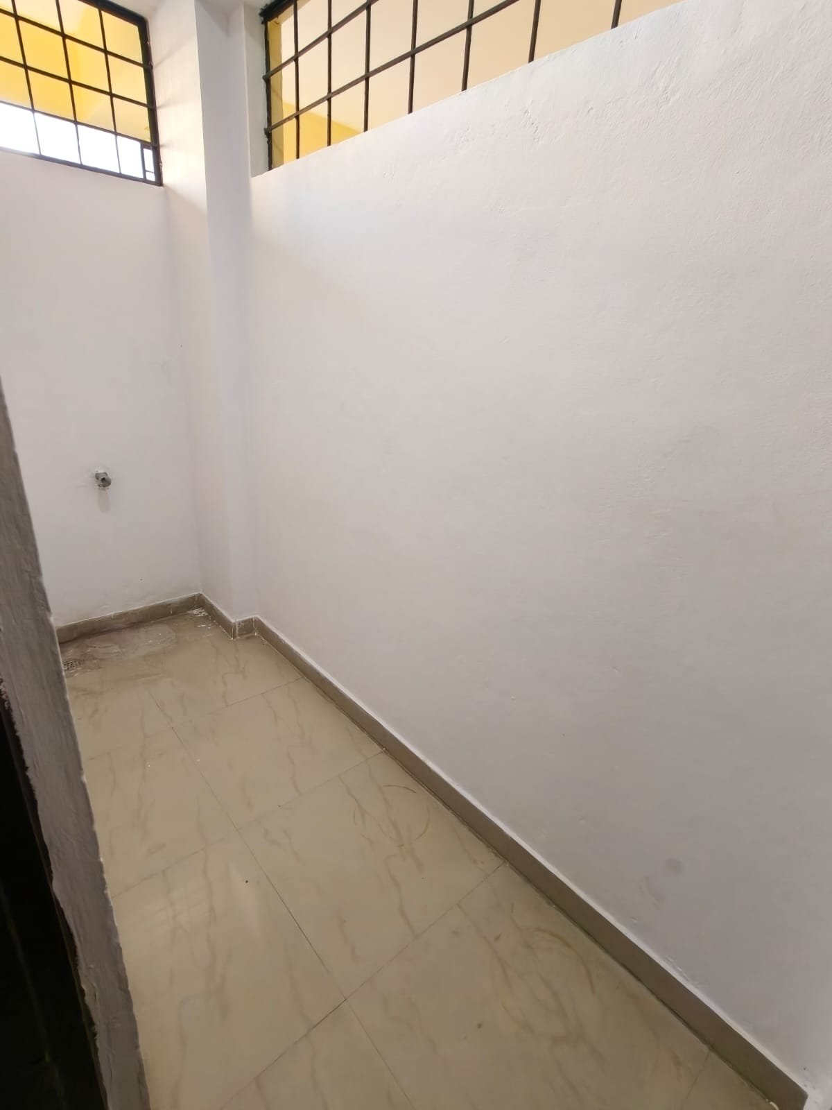 3bhk semi furnished flat for rent in manikonda image 16