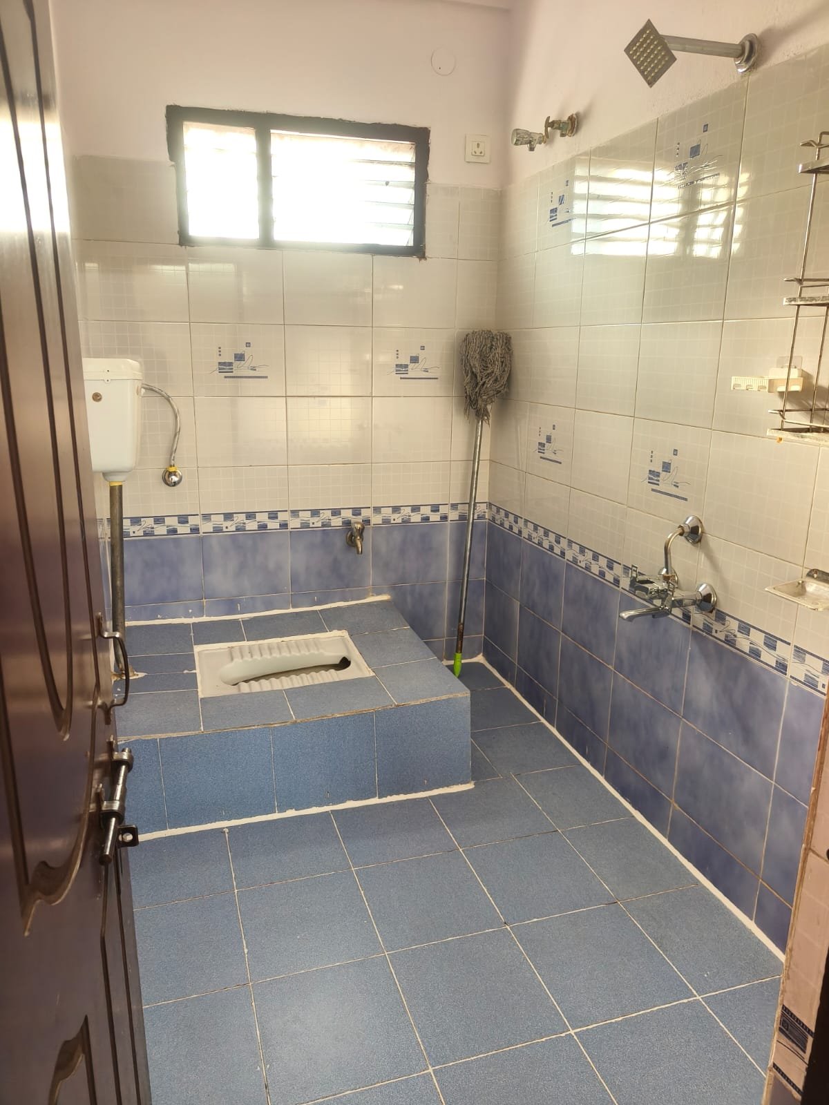 3bhk semi furnished flat for rent in manikonda image 12