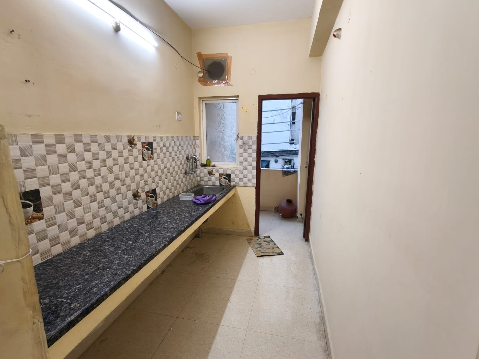 2bhk flat for rent in Shaikpet image 7