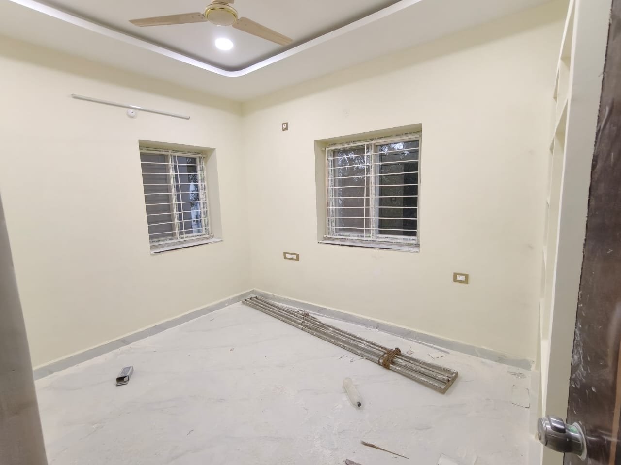 3BHK Brand new flat for rent in puppalguda image 11