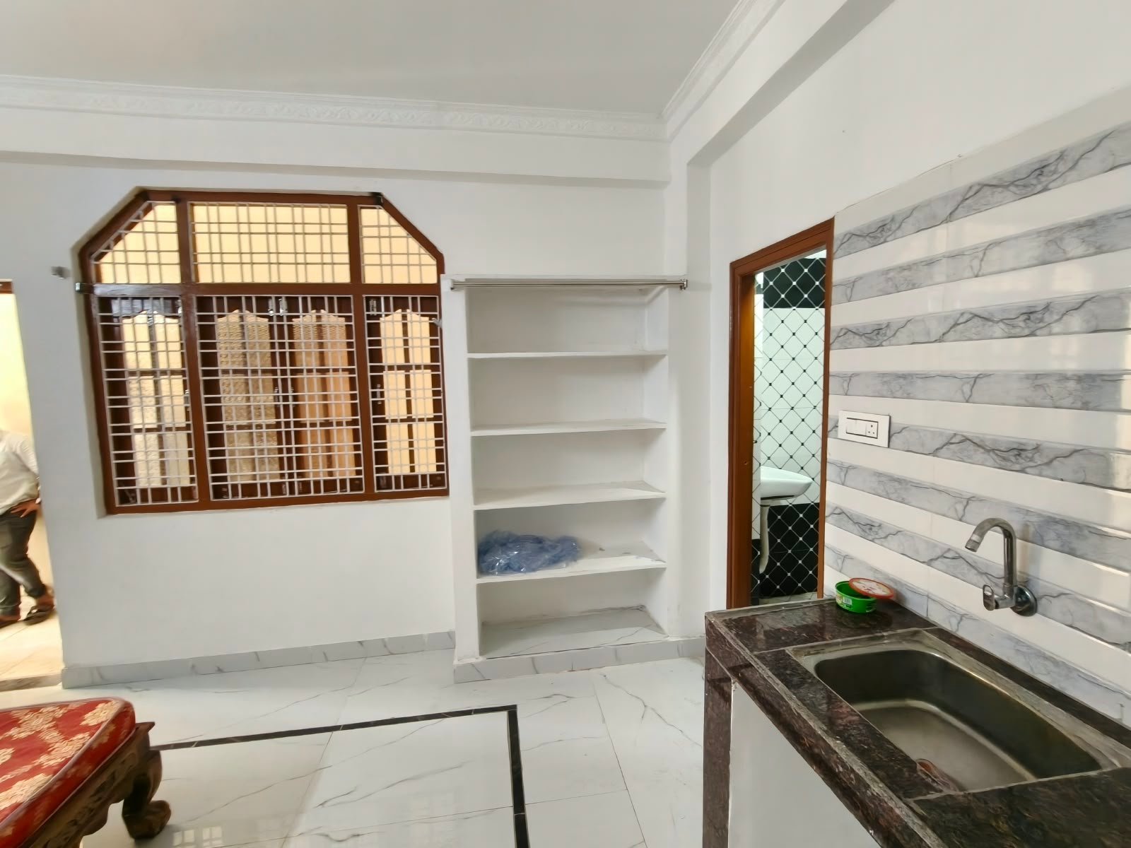 Fully furnished room for rent in manikonda image 1