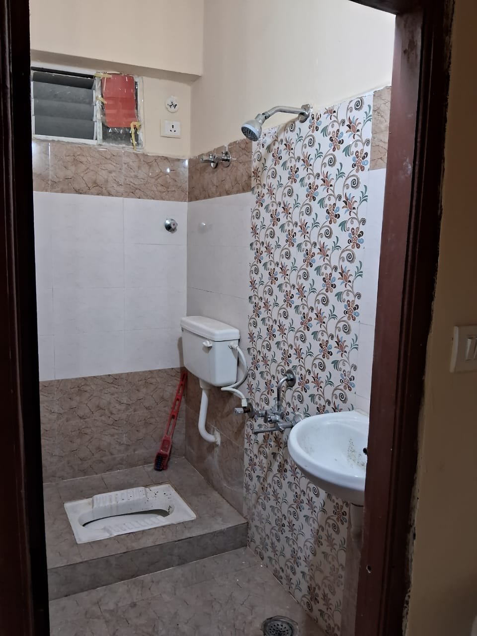 2bhk flat for rent in shaikpeth image 10