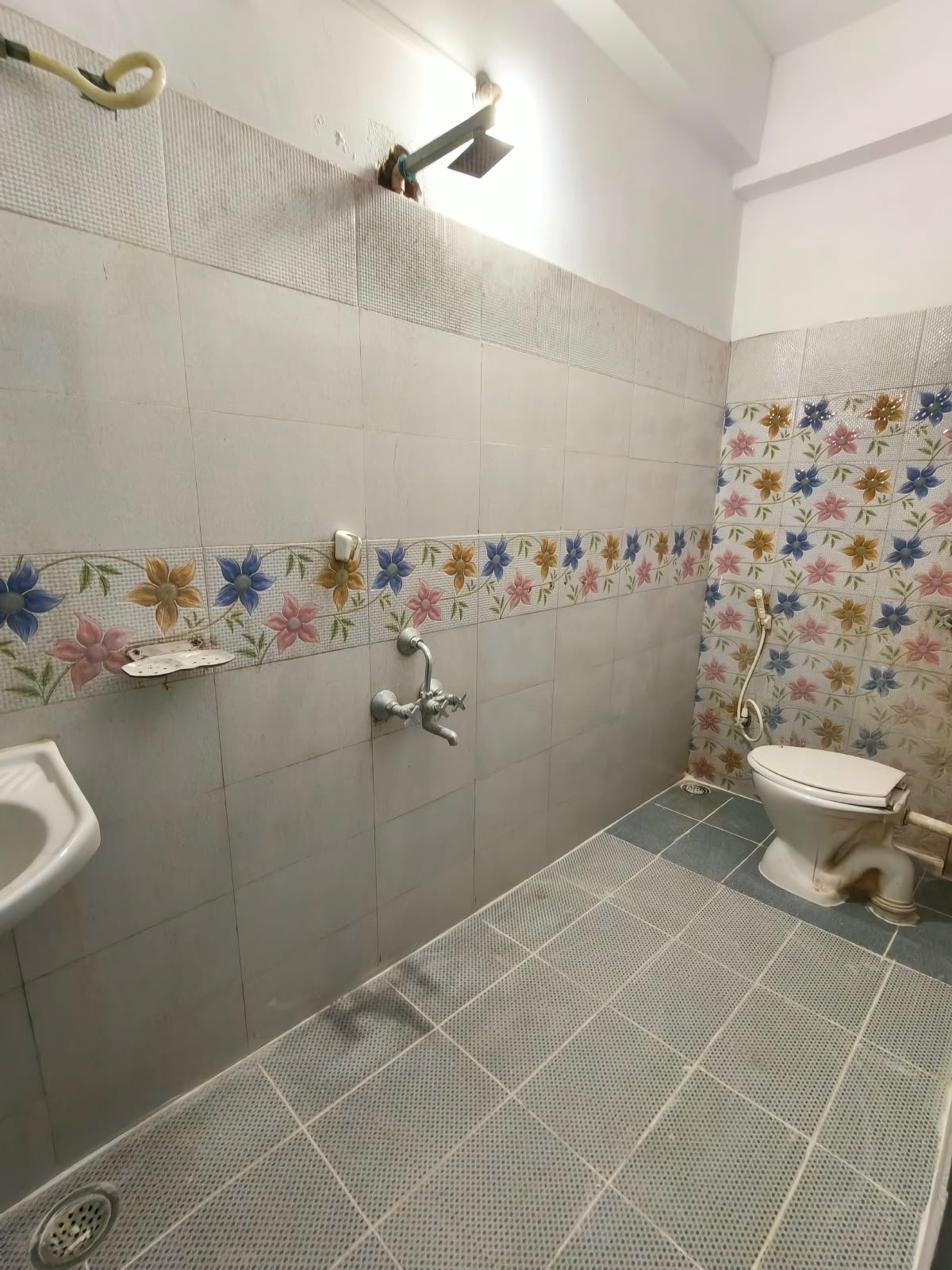 2bhk flat for rent in Tolichowki image 1